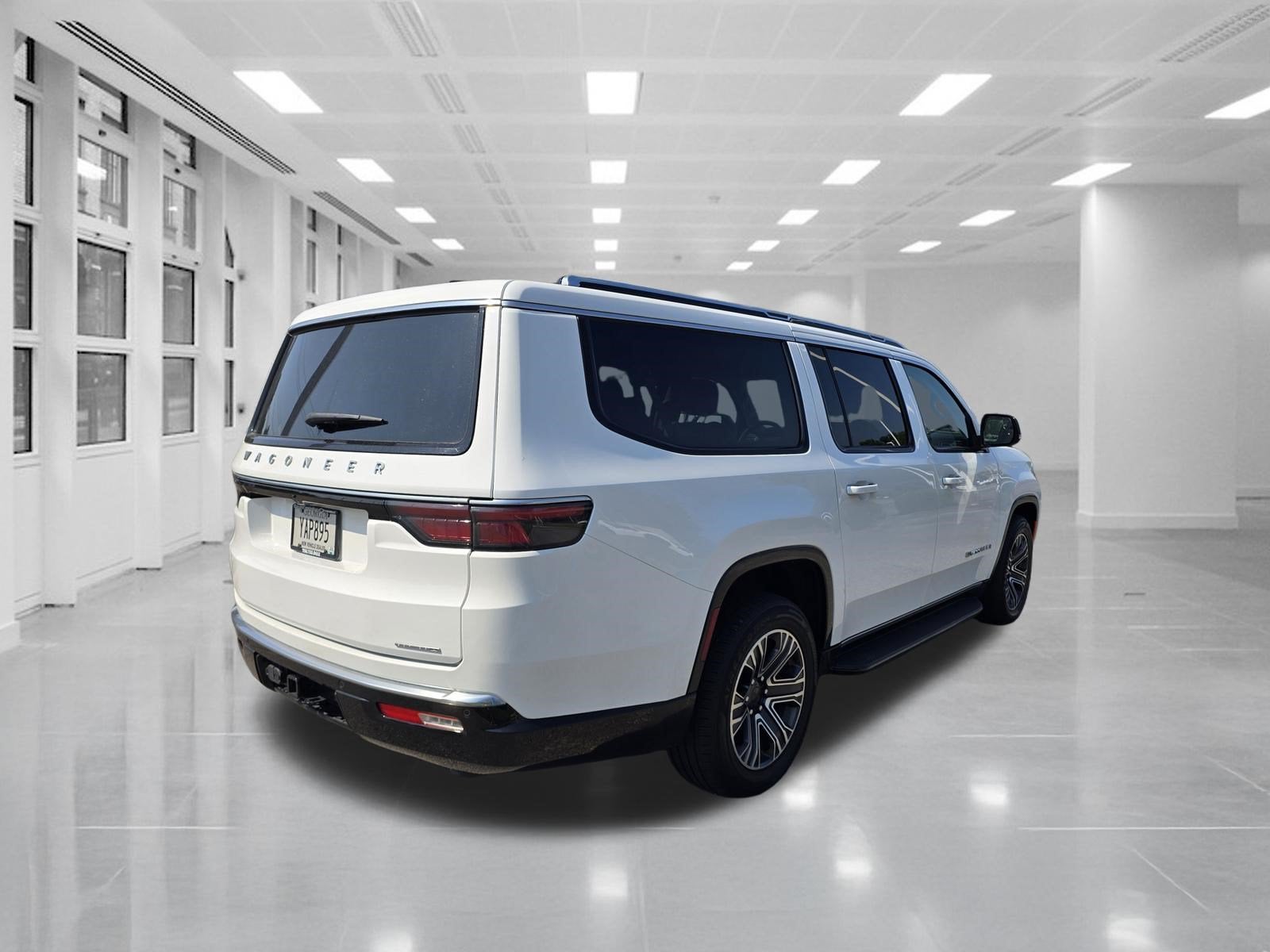 2024 Jeep Wagoneer L Series II