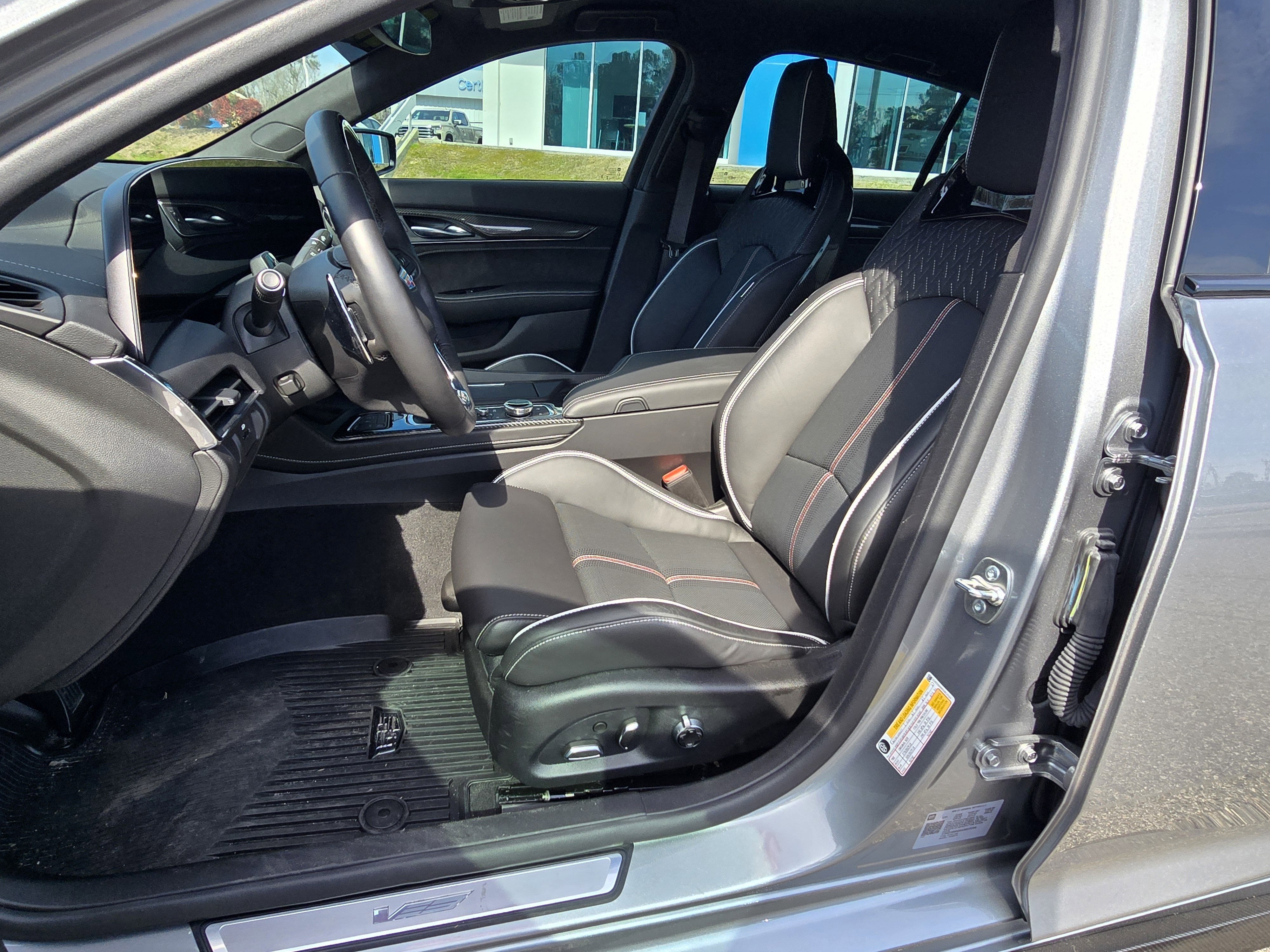 2025 Cadillac CT5-V V-Series Blackwing