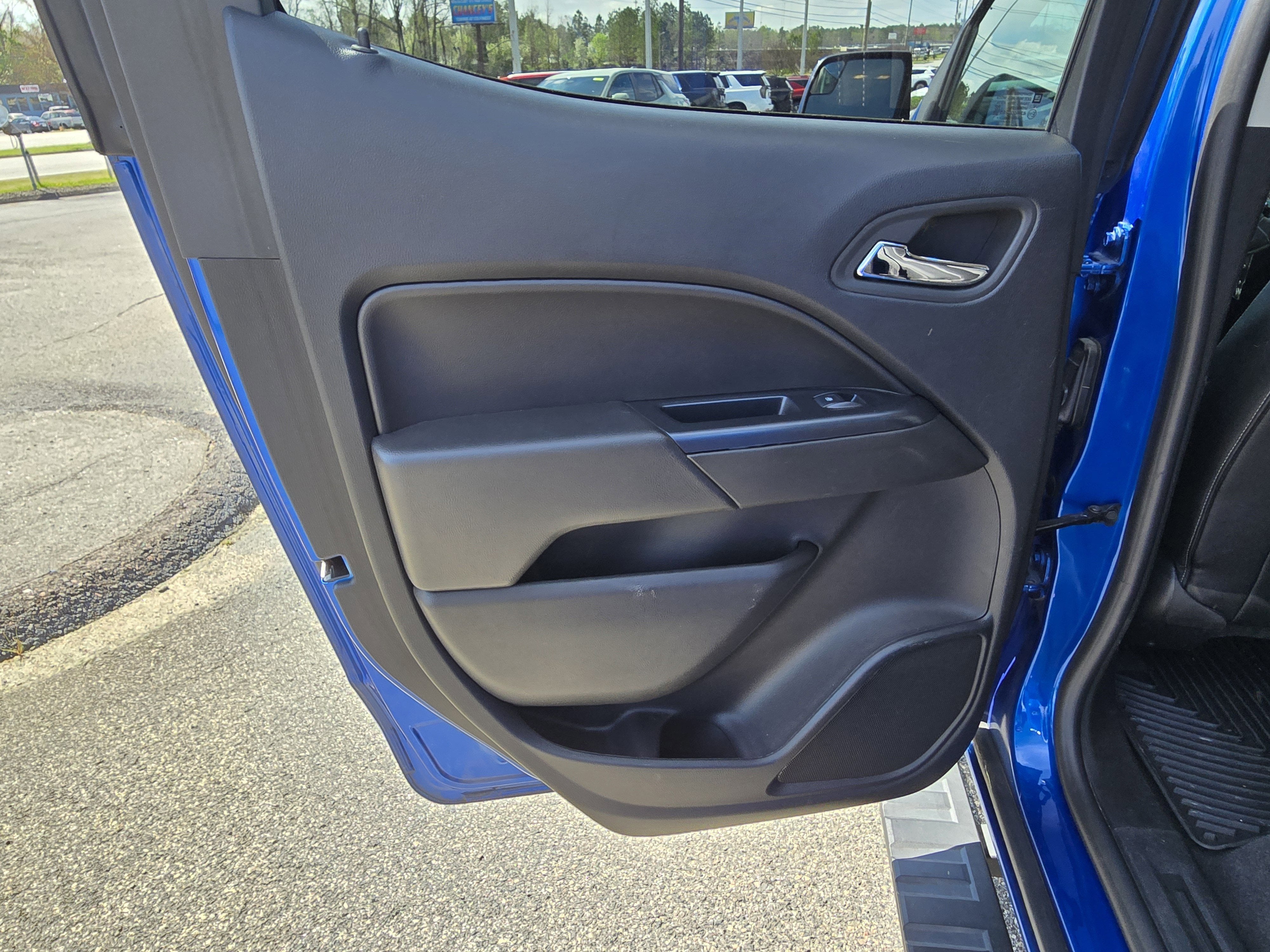 2020 Chevrolet Colorado 2WD LT