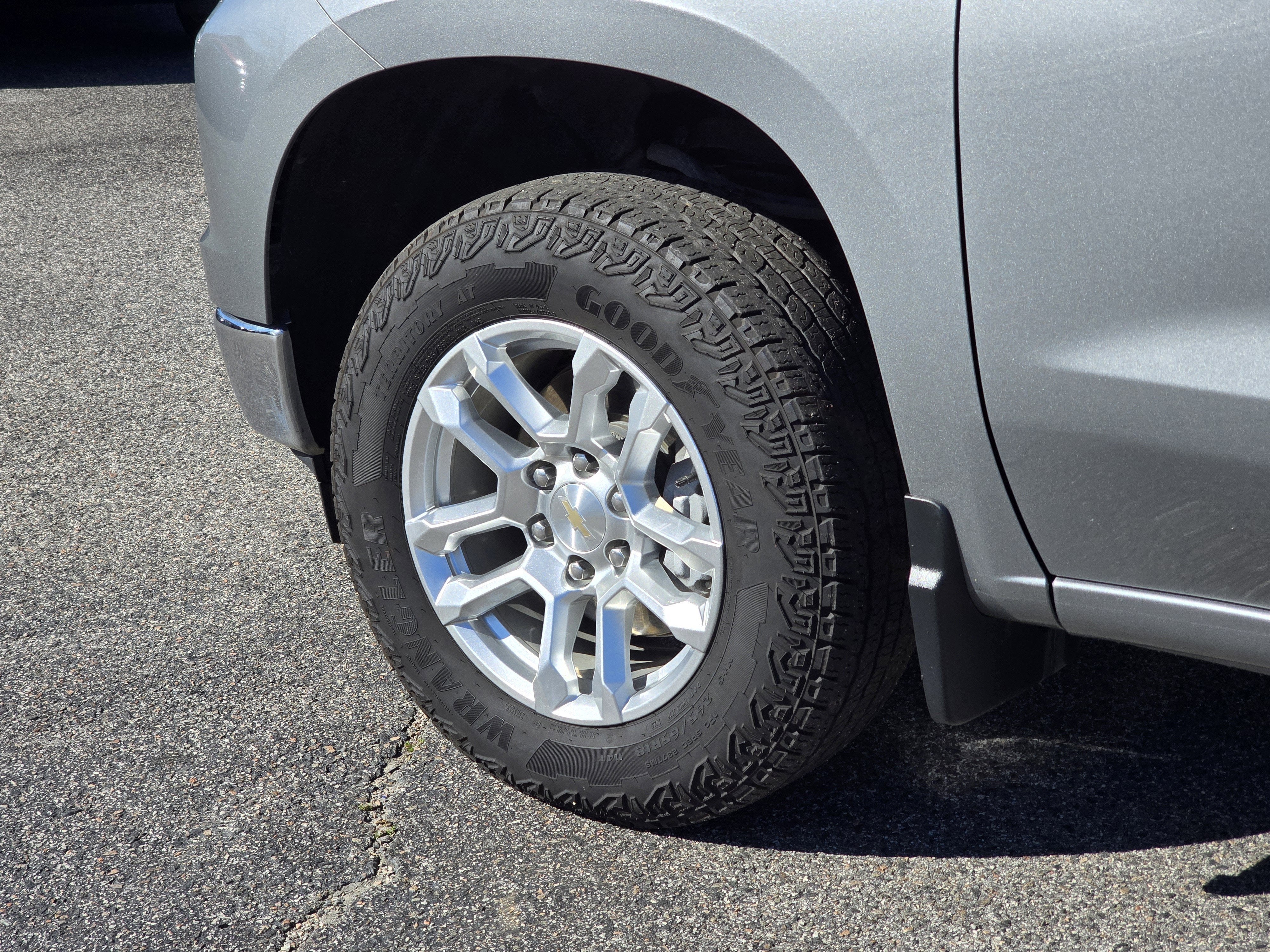 2023 Chevrolet Silverado 1500 LT (2FL)