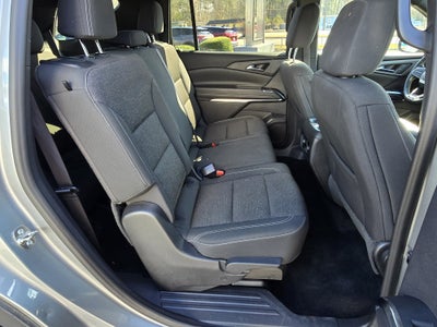 2024 Chevrolet Traverse LS