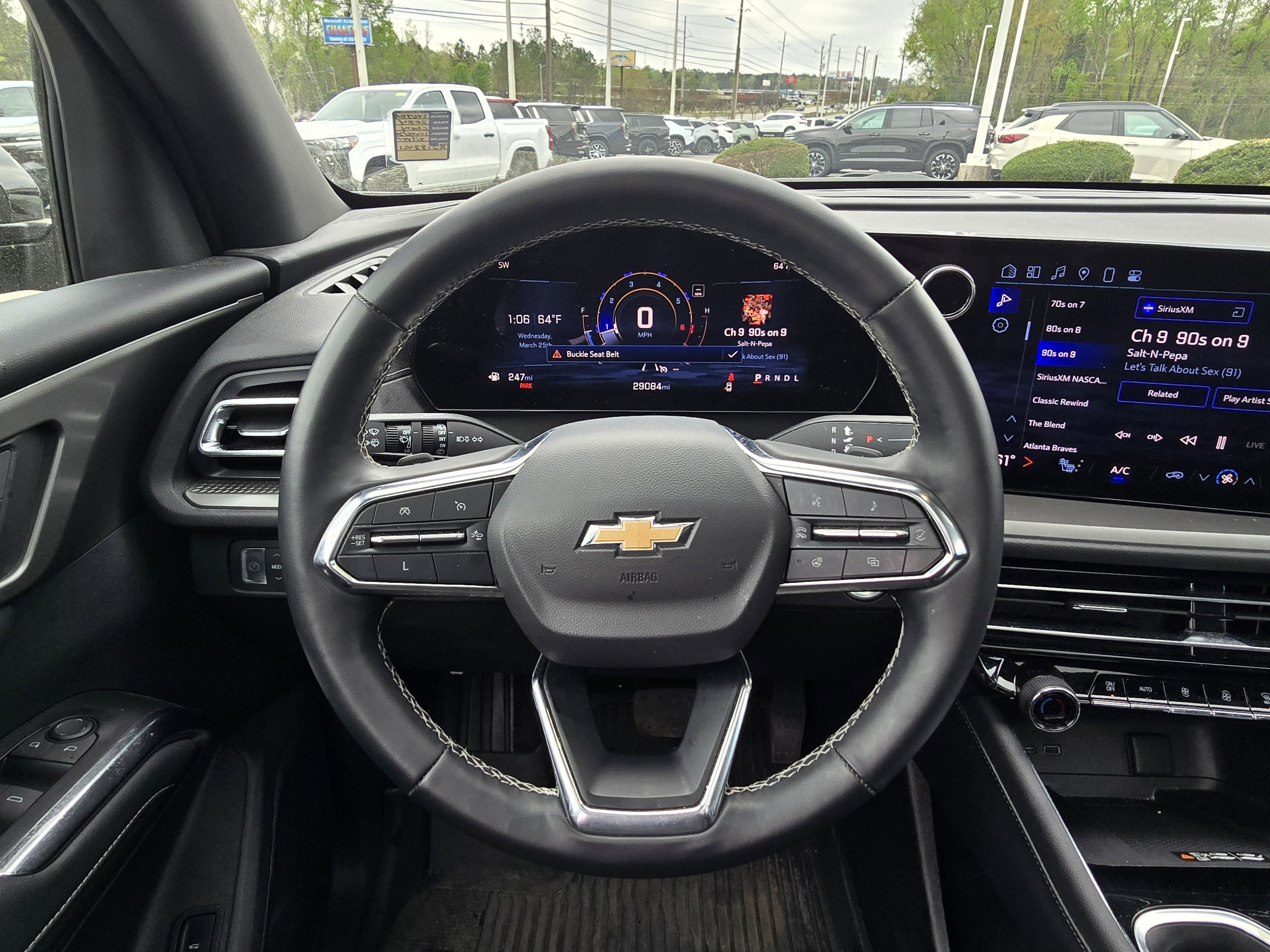 2024 Chevrolet Traverse LT