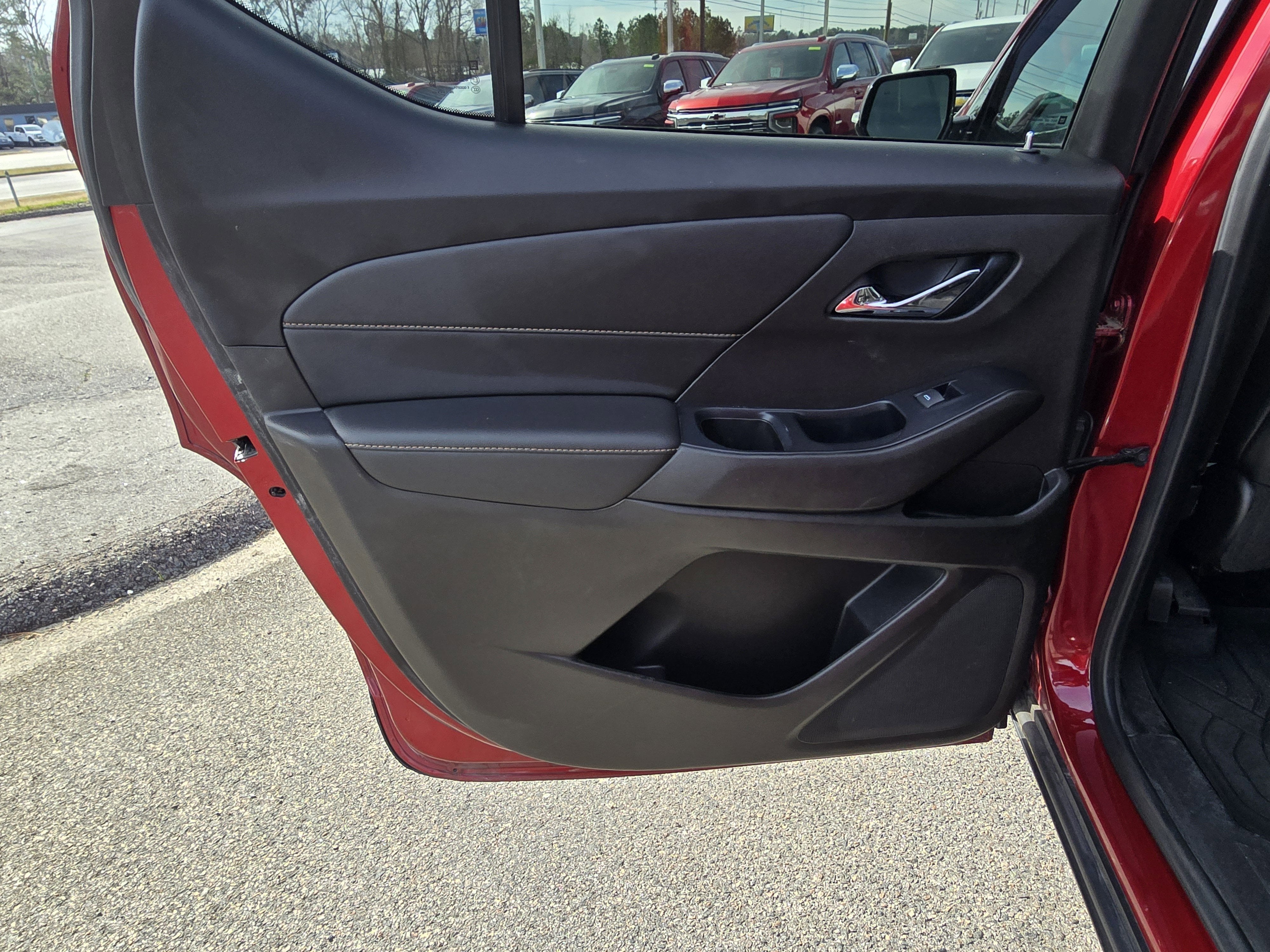 2020 Chevrolet Traverse LT Leather