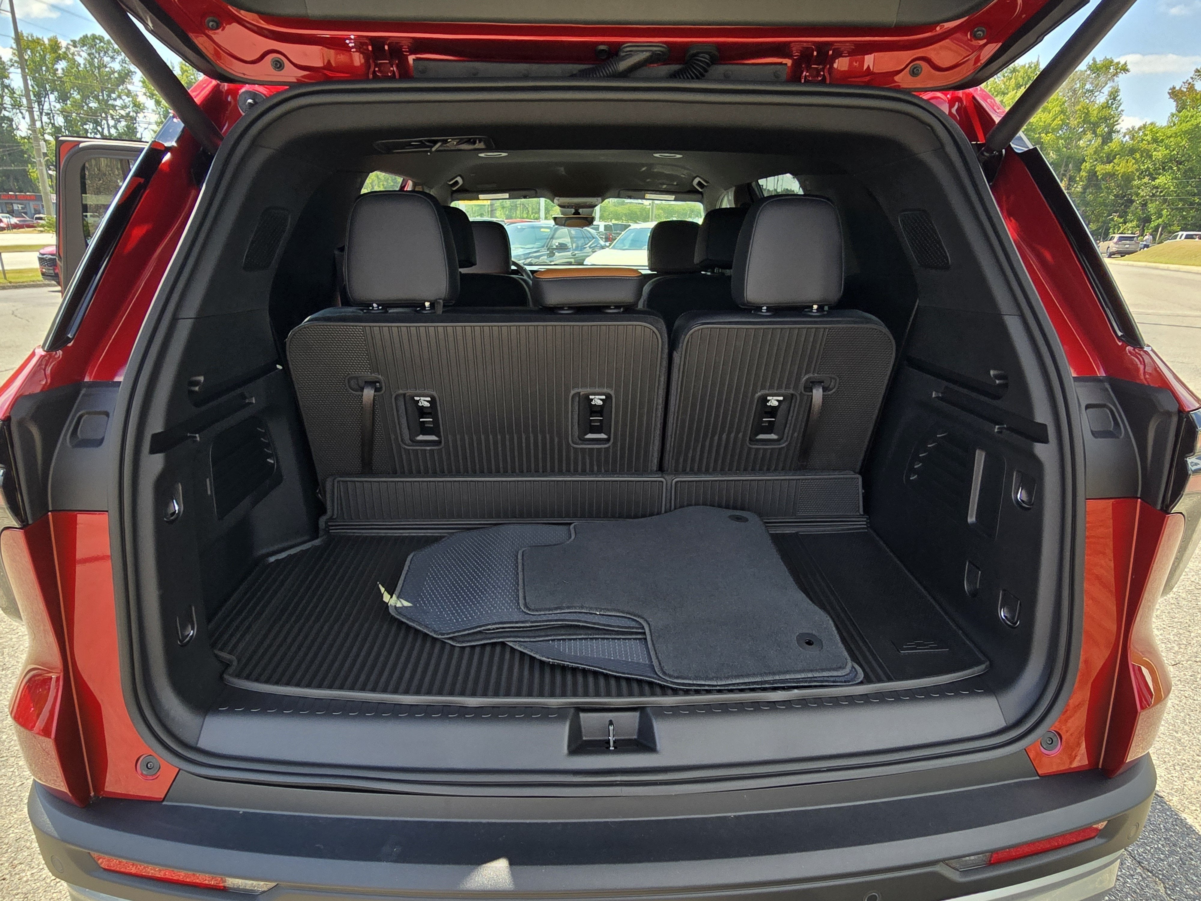 2027 Chevrolet Traverse Z71