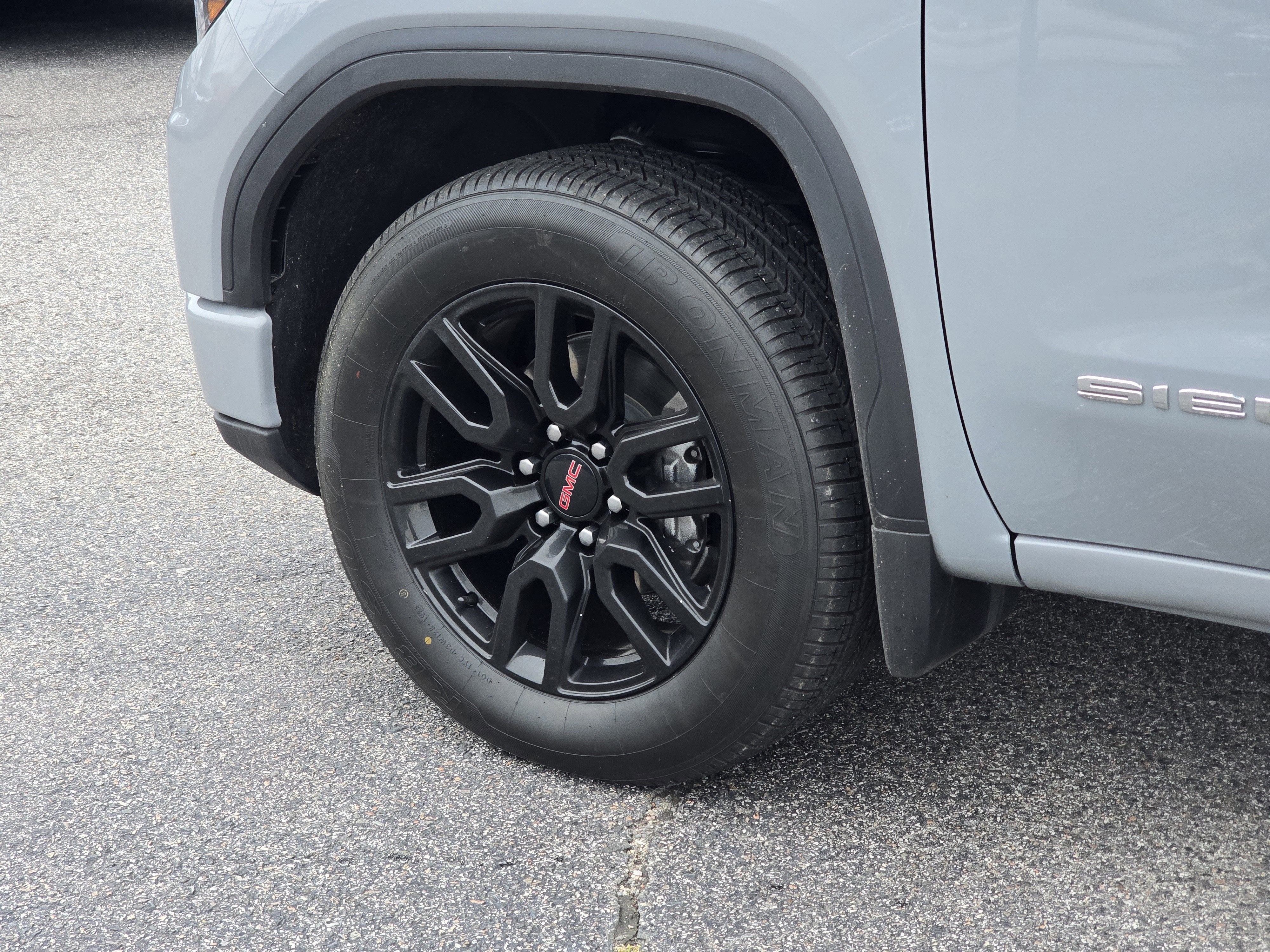 2025 GMC Sierra 1500 Pro