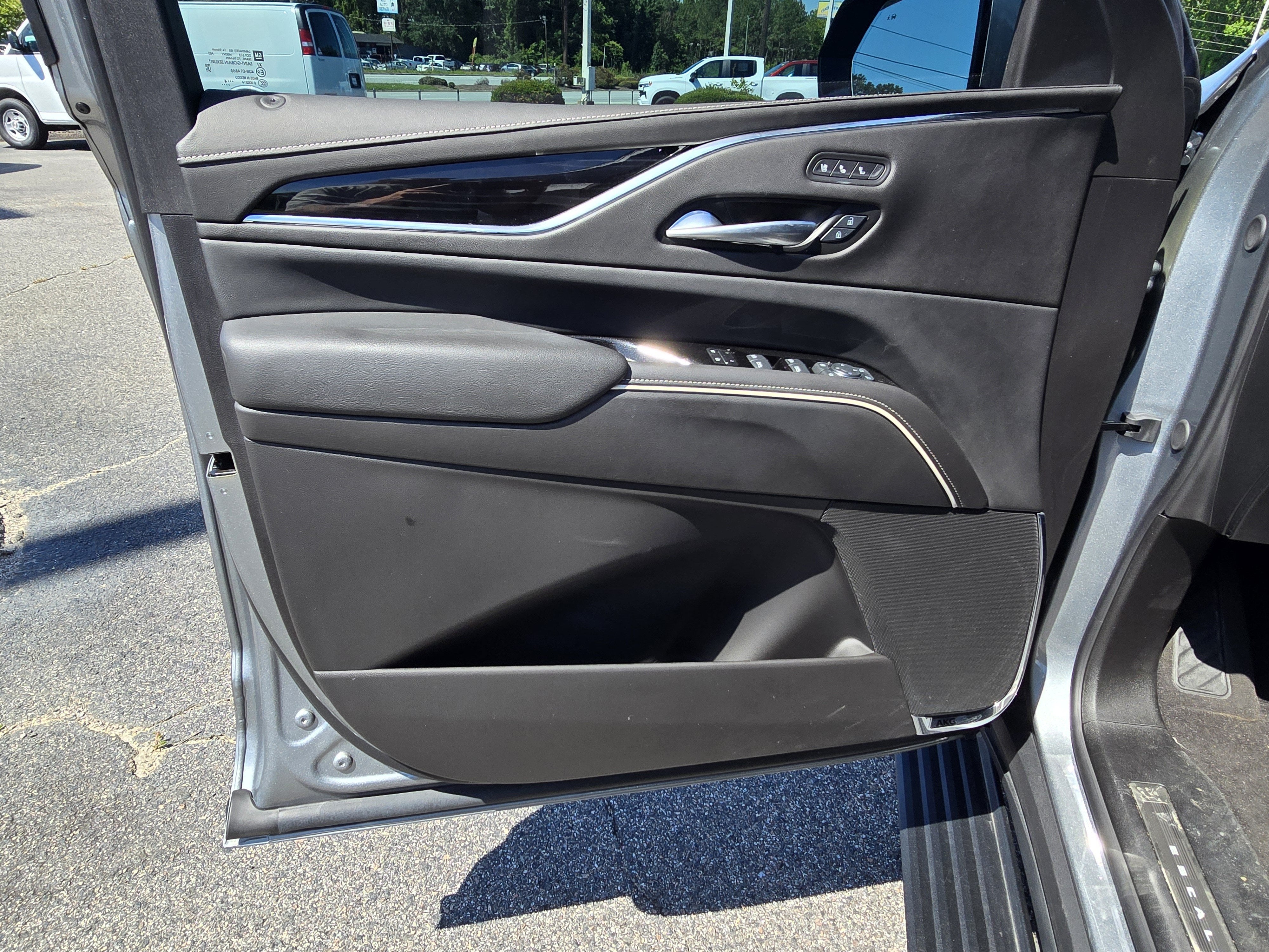 2024 Cadillac Escalade Sport