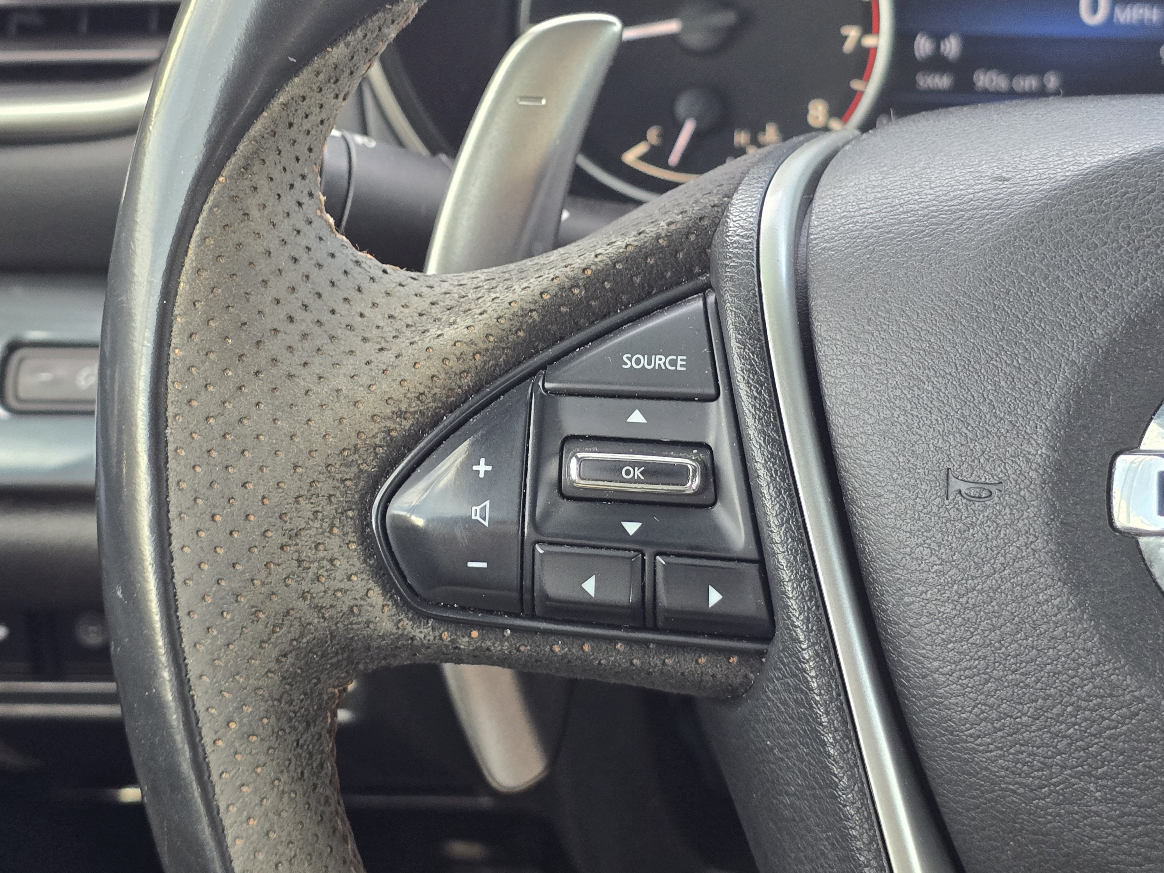2021 Nissan Maxima SR Xtronic CVT