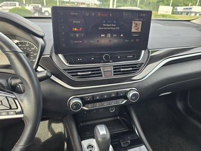 2023 Nissan Altima SR FWD