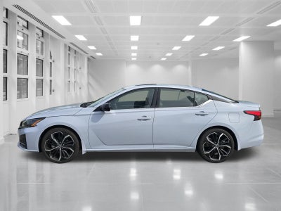 2023 Nissan Altima SR FWD