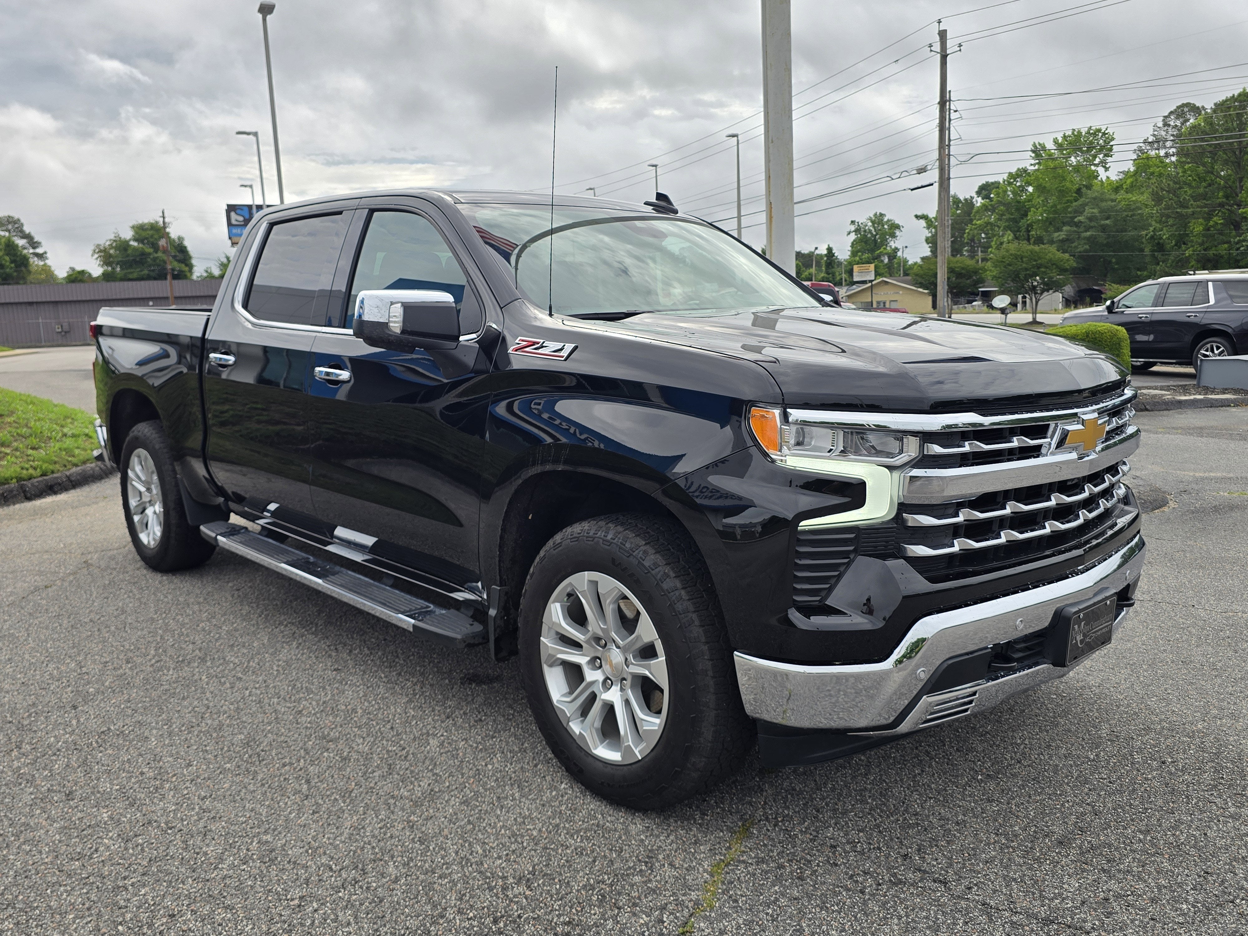 2024 Chevrolet Silverado 1500 LTZ
