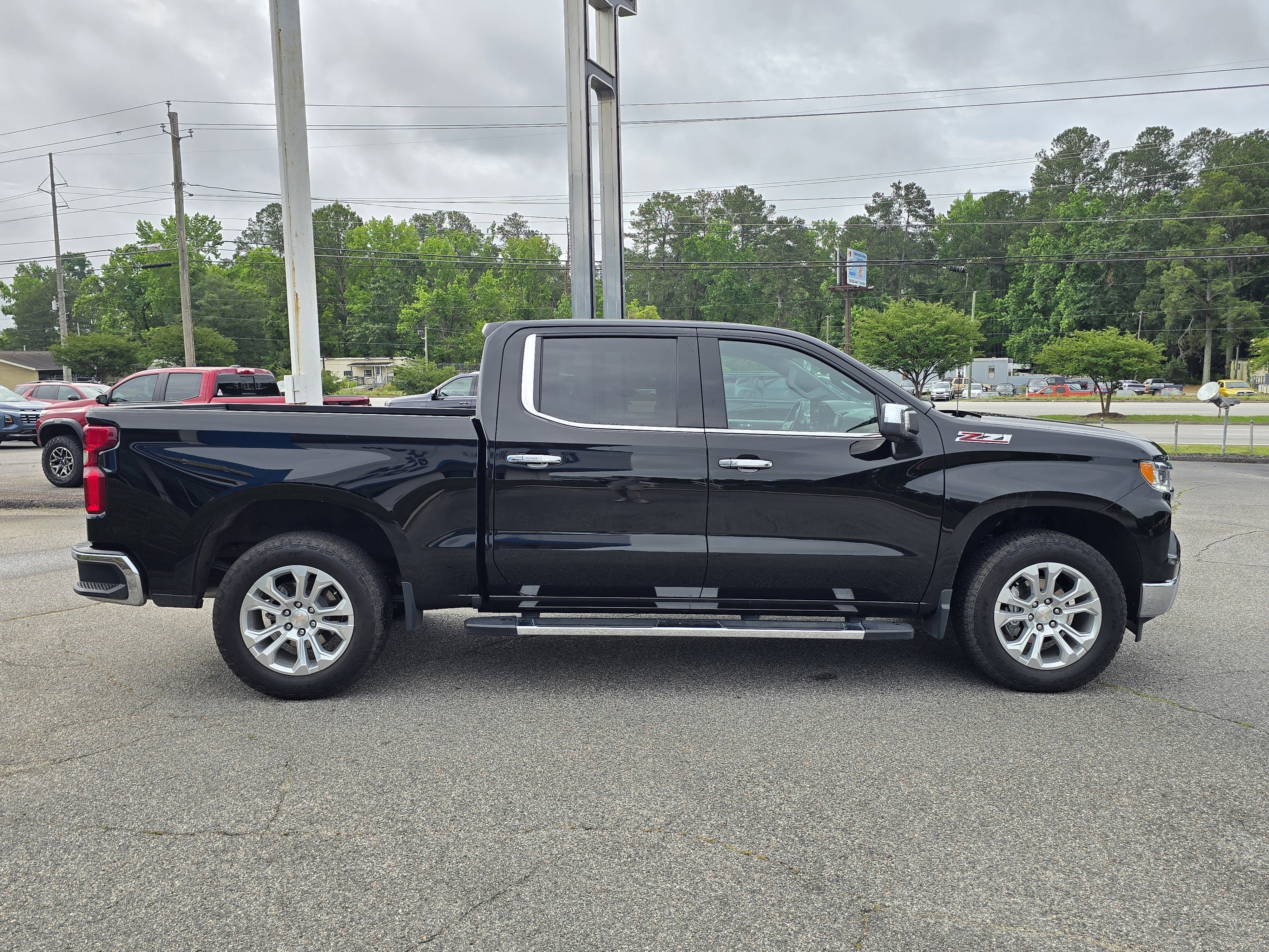 2024 Chevrolet Silverado 1500 LTZ