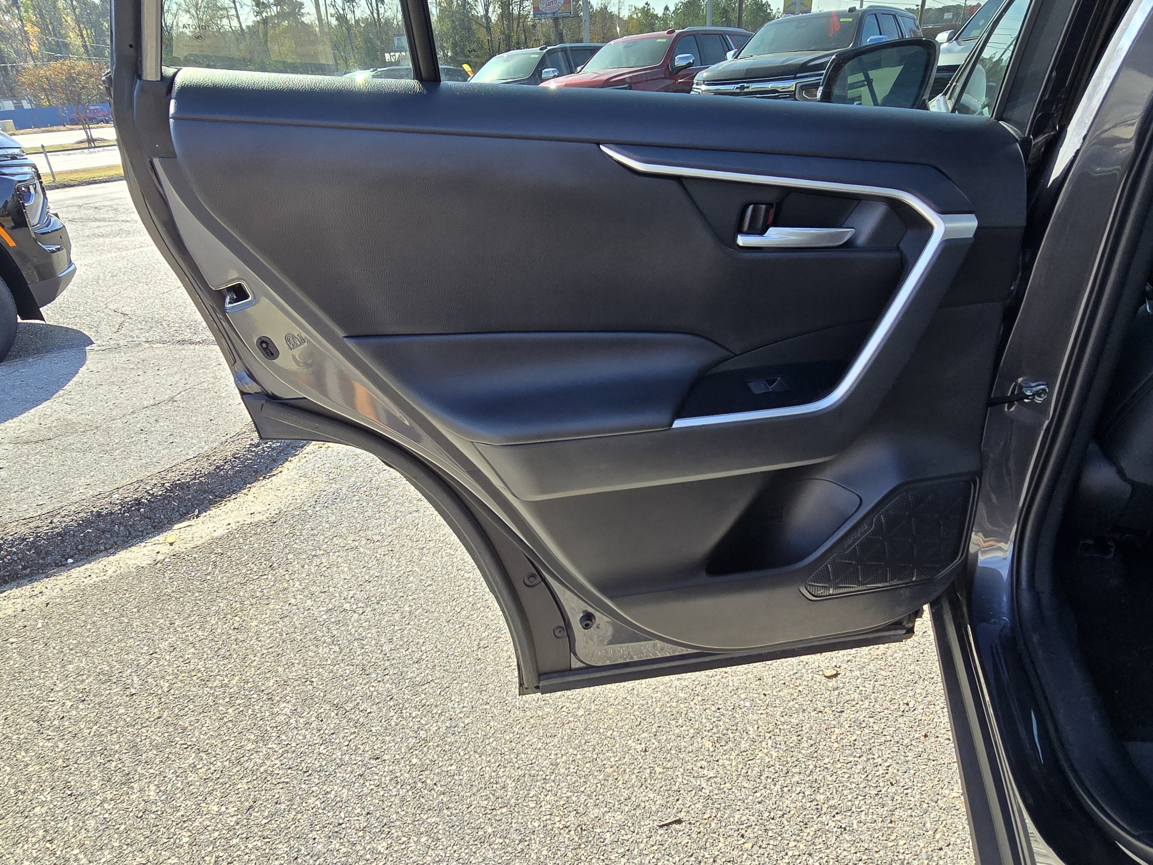 2023 Toyota RAV4 BLK