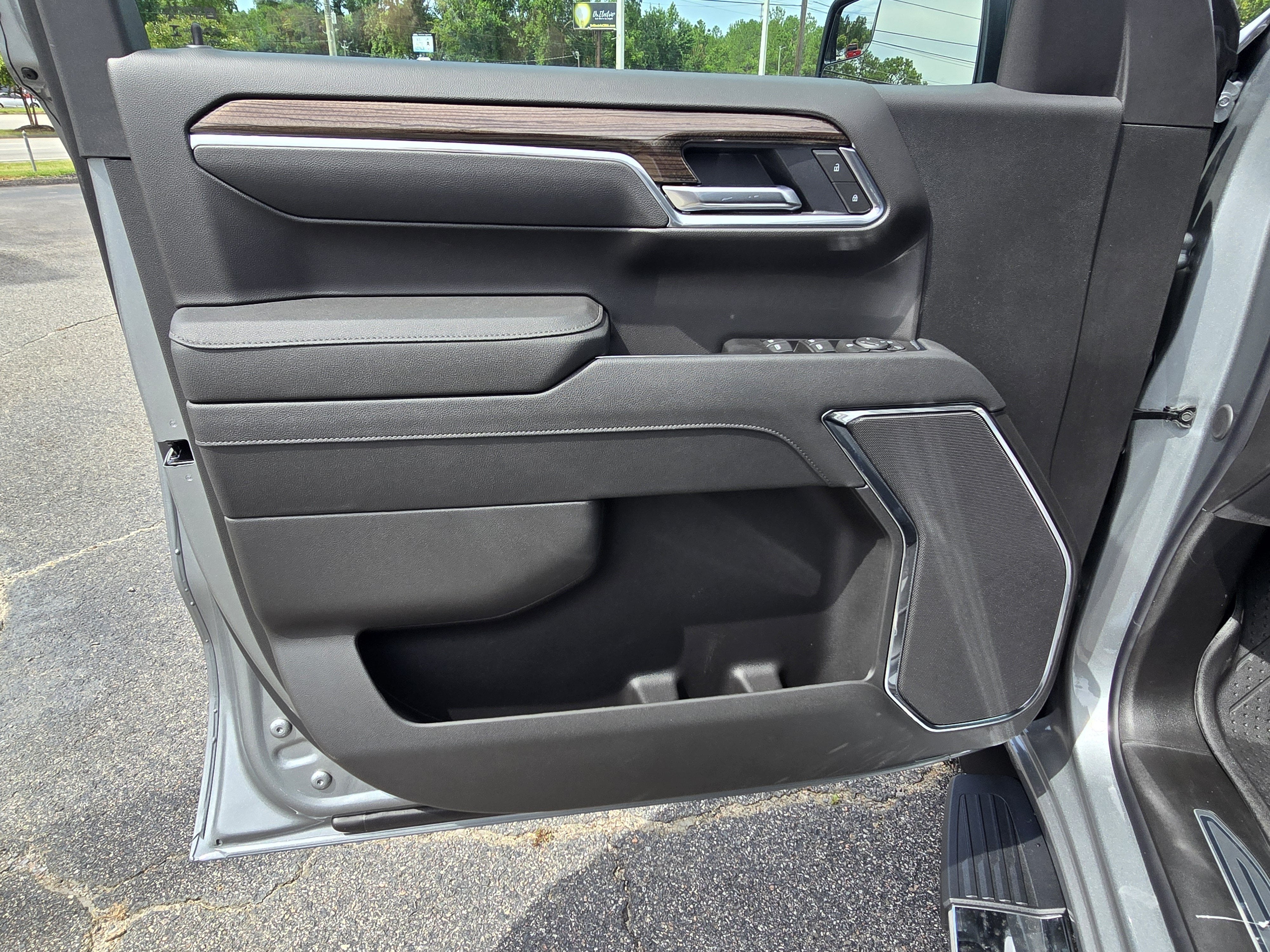 2026 Chevrolet Silverado 1500 LT - Photo 8
