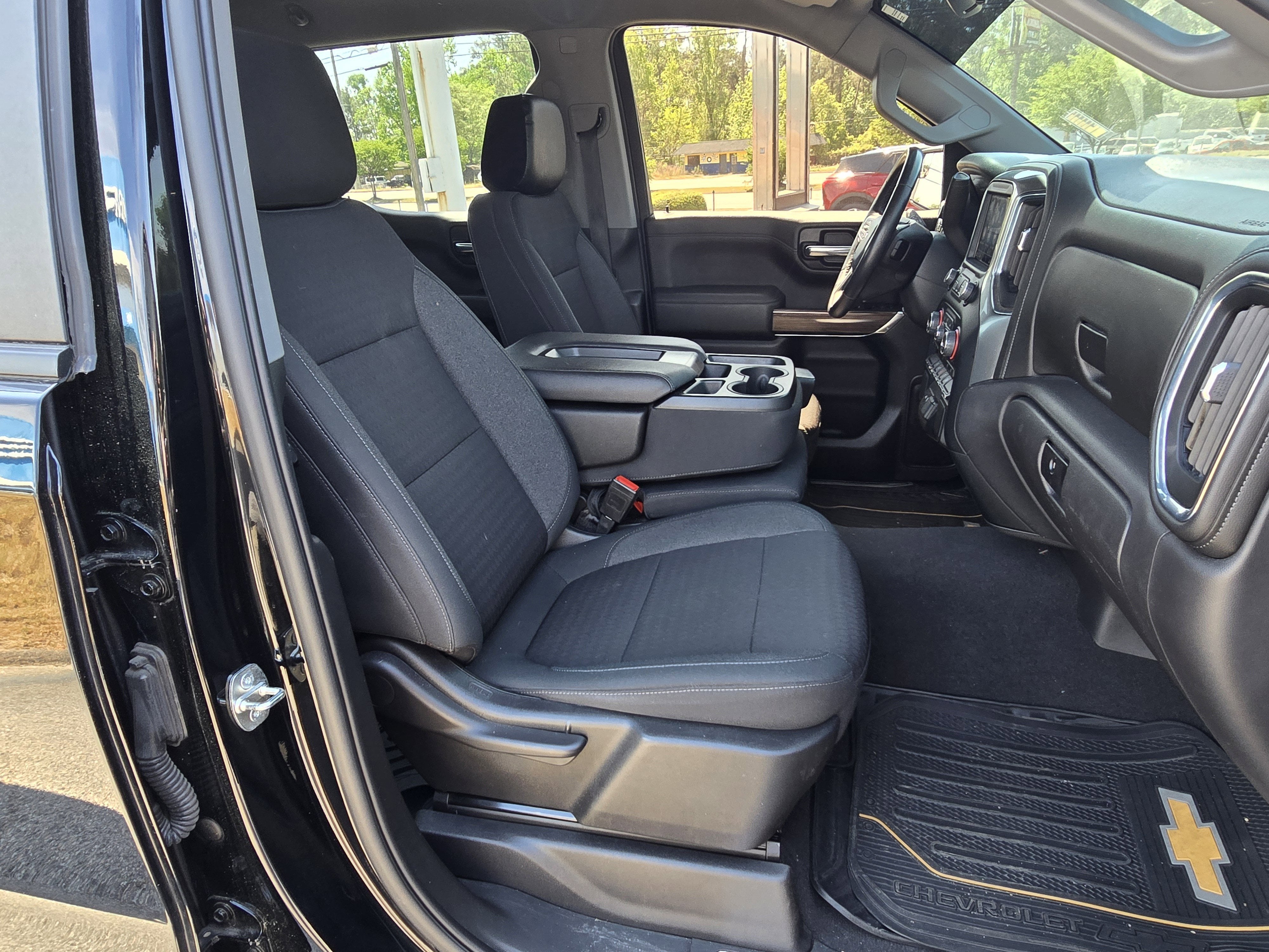 2022 Chevrolet Silverado 1500 LTD LT (2FL)