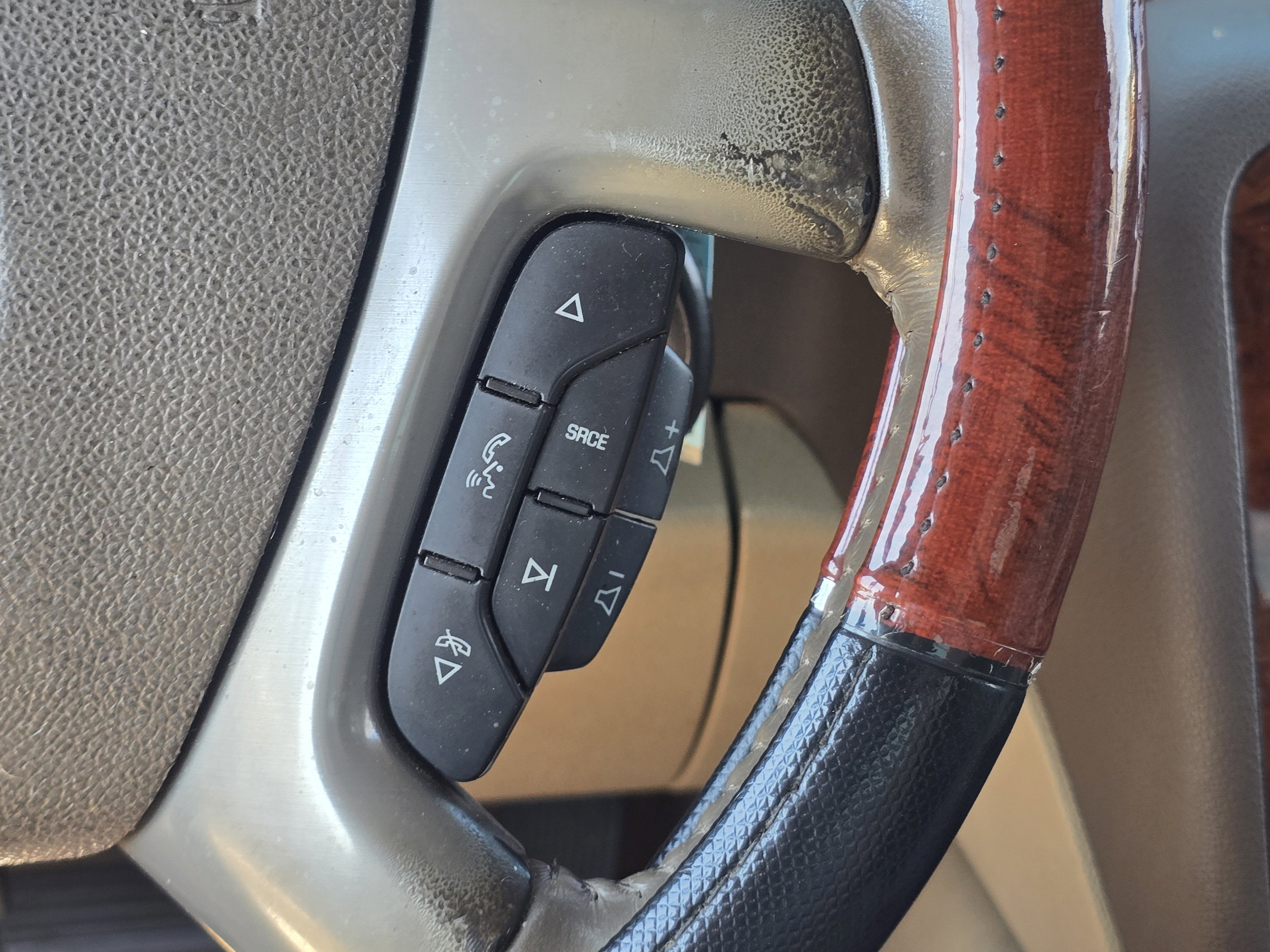 2011 Chevrolet Avalanche LTZ