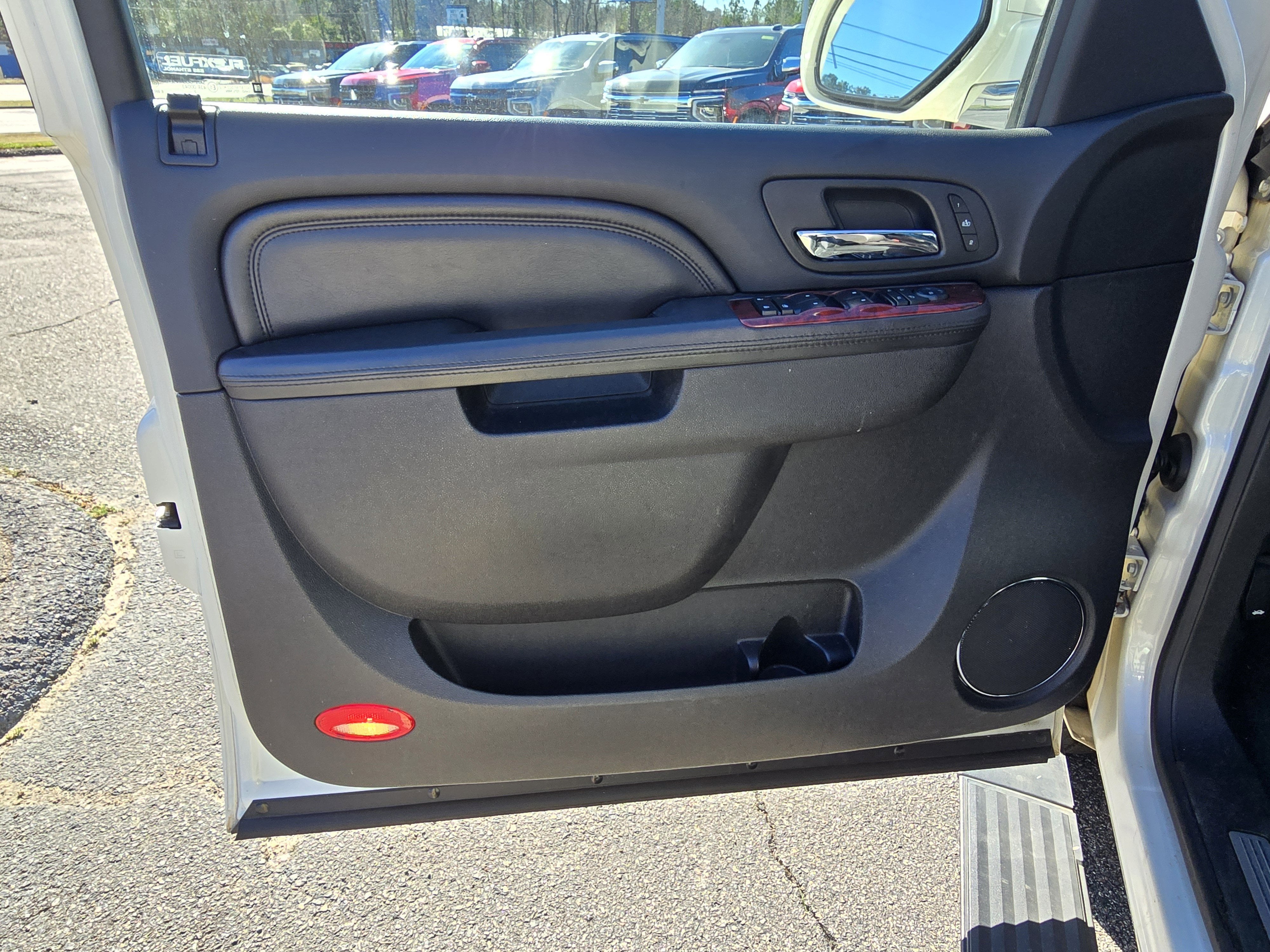 2013 Cadillac Escalade EXT Premium