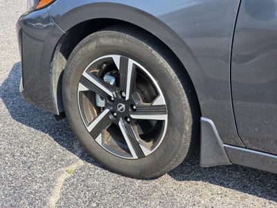2024 Nissan Sentra SV Xtronic CVT
