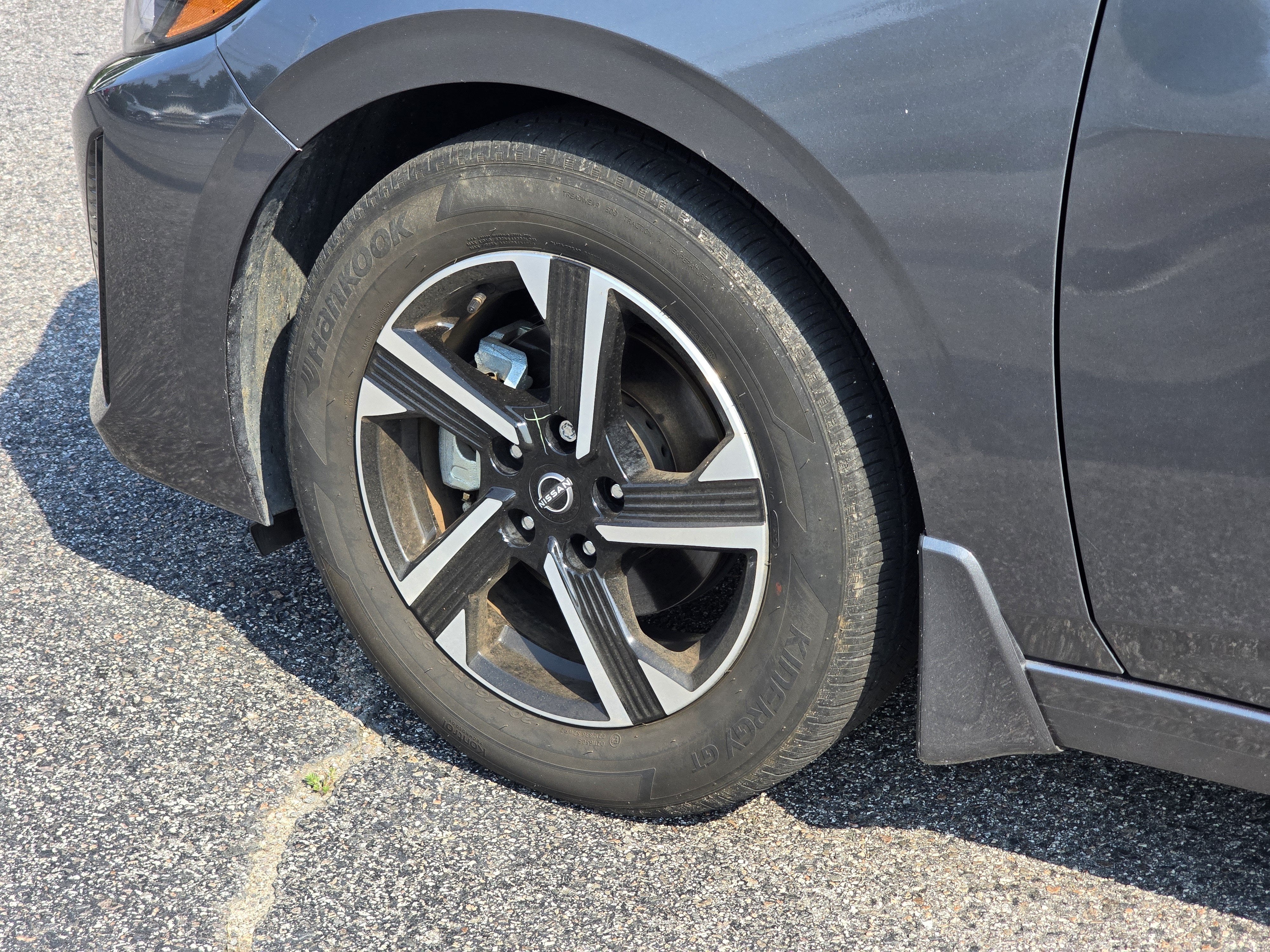 2024 Nissan Sentra SV Xtronic CVT