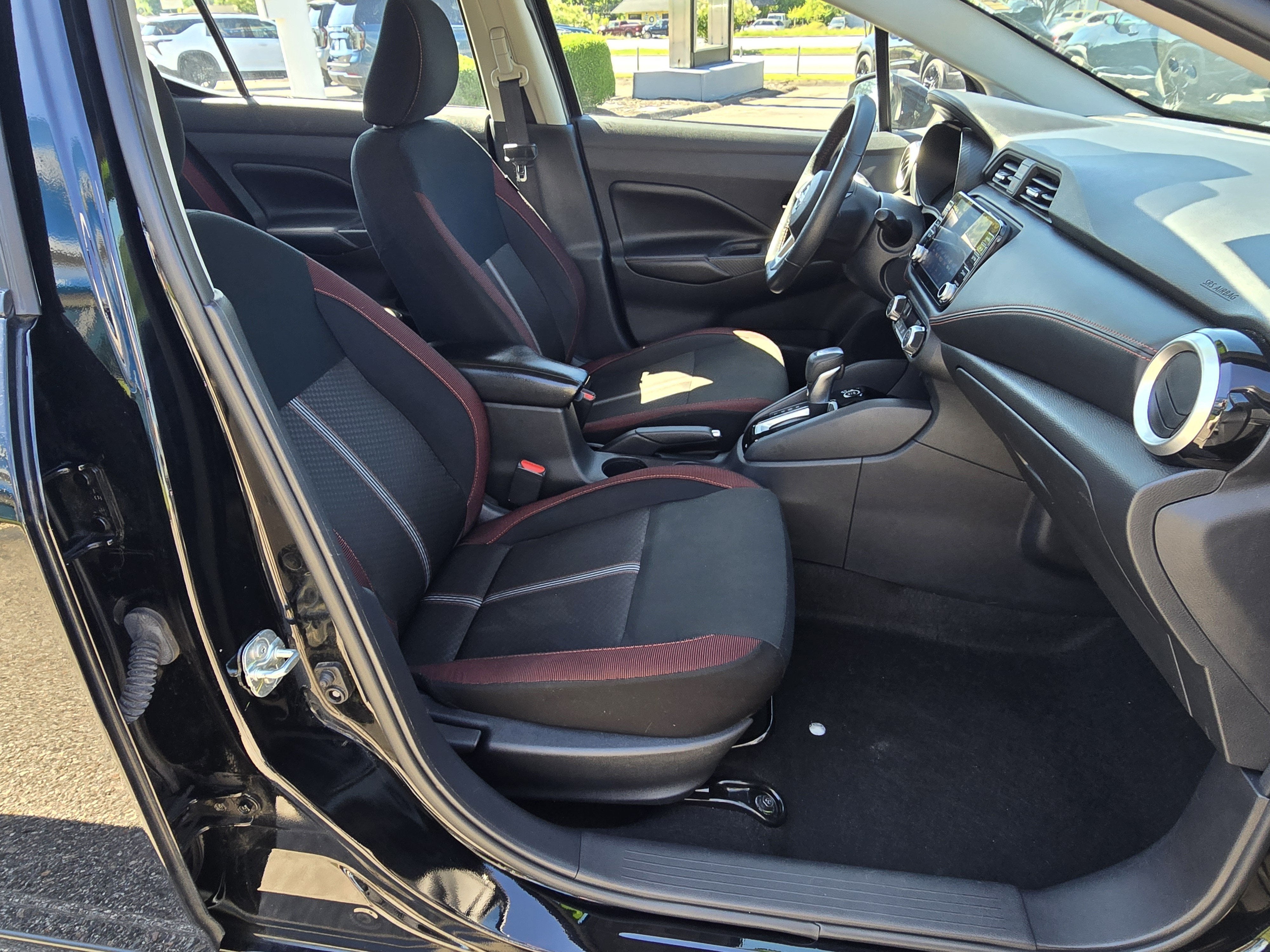 2024 Nissan Versa SR