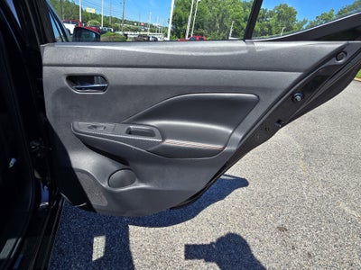 2024 Nissan Versa SR