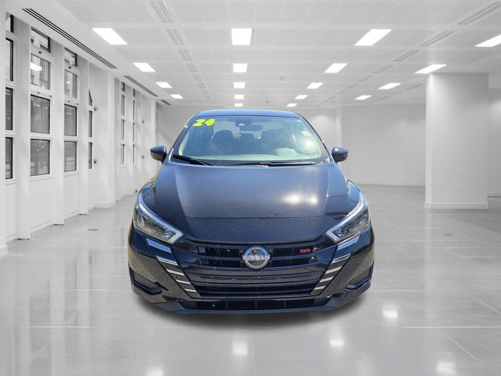 2024 Nissan Versa SR