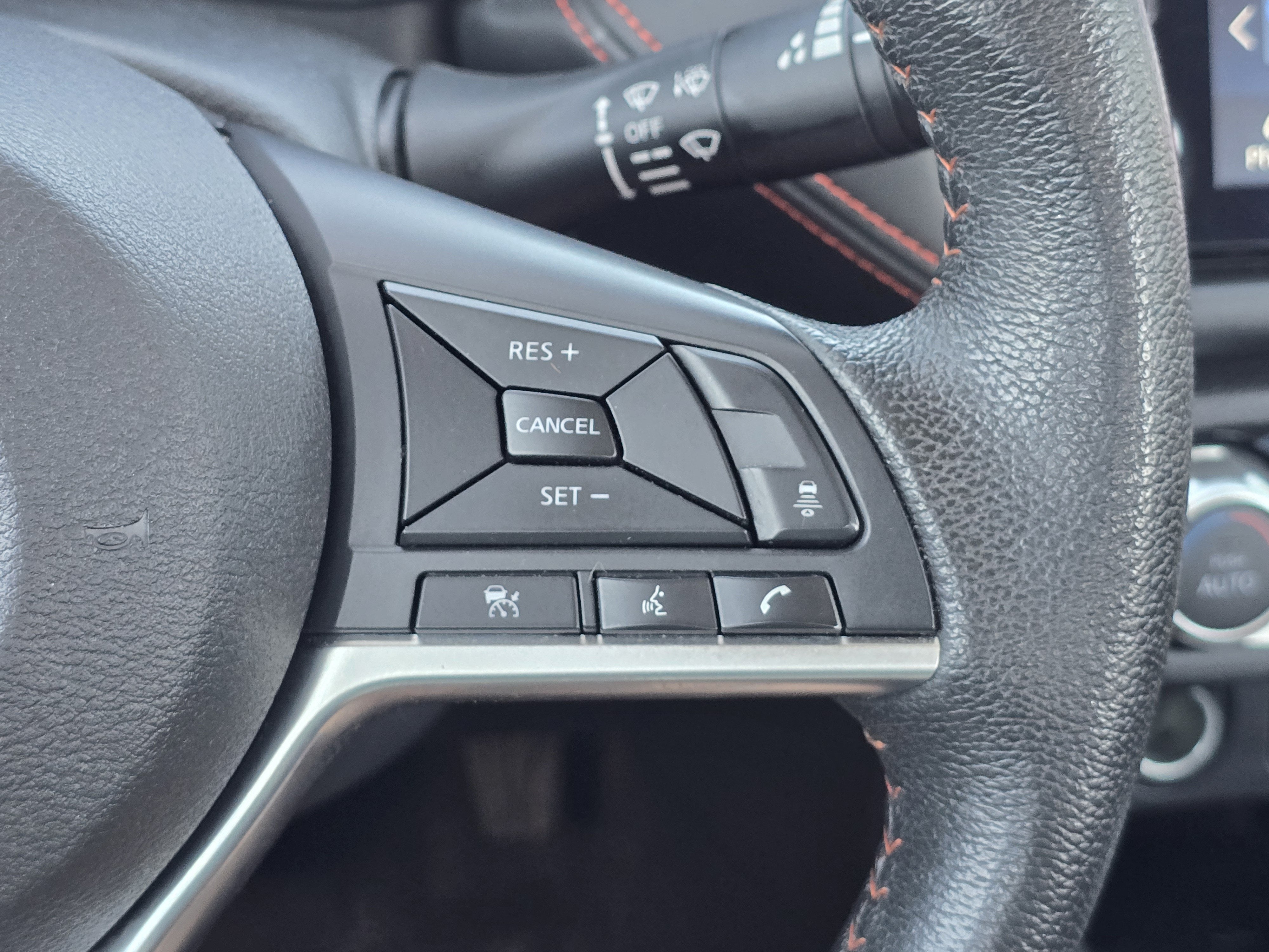 2024 Nissan Versa SR
