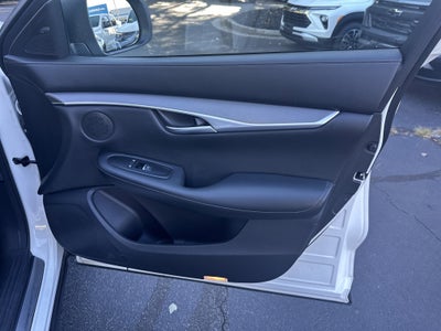 2022 INFINITI QX50 LUXE