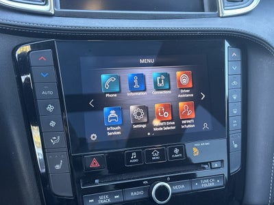 2022 INFINITI QX50 LUXE