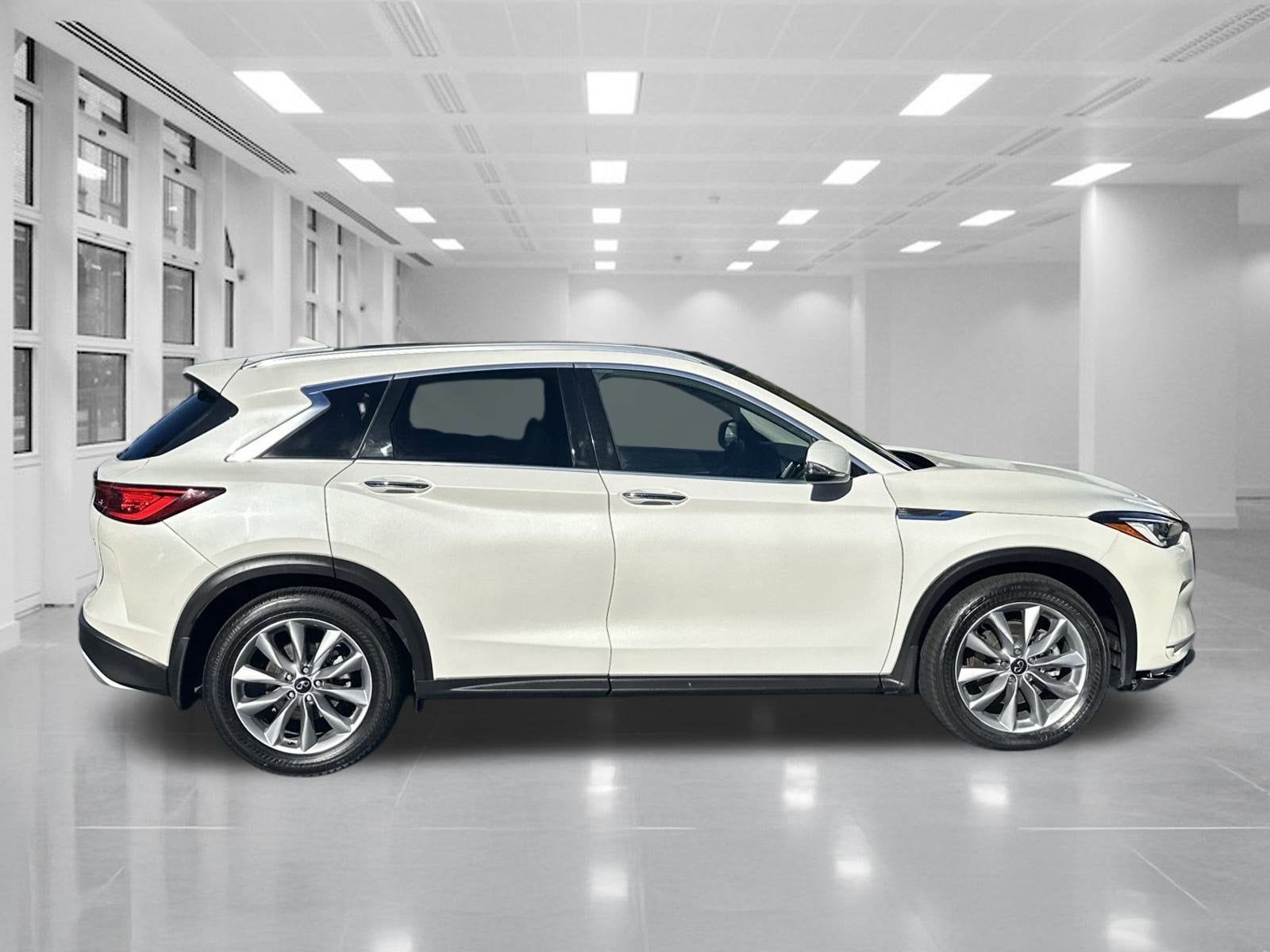 2022 INFINITI QX50 LUXE