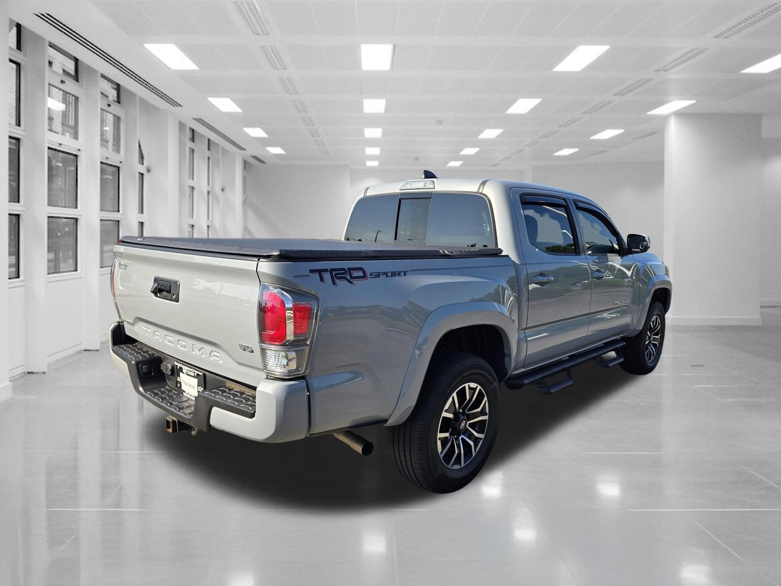 2021 Toyota Tacoma 2WD SR5