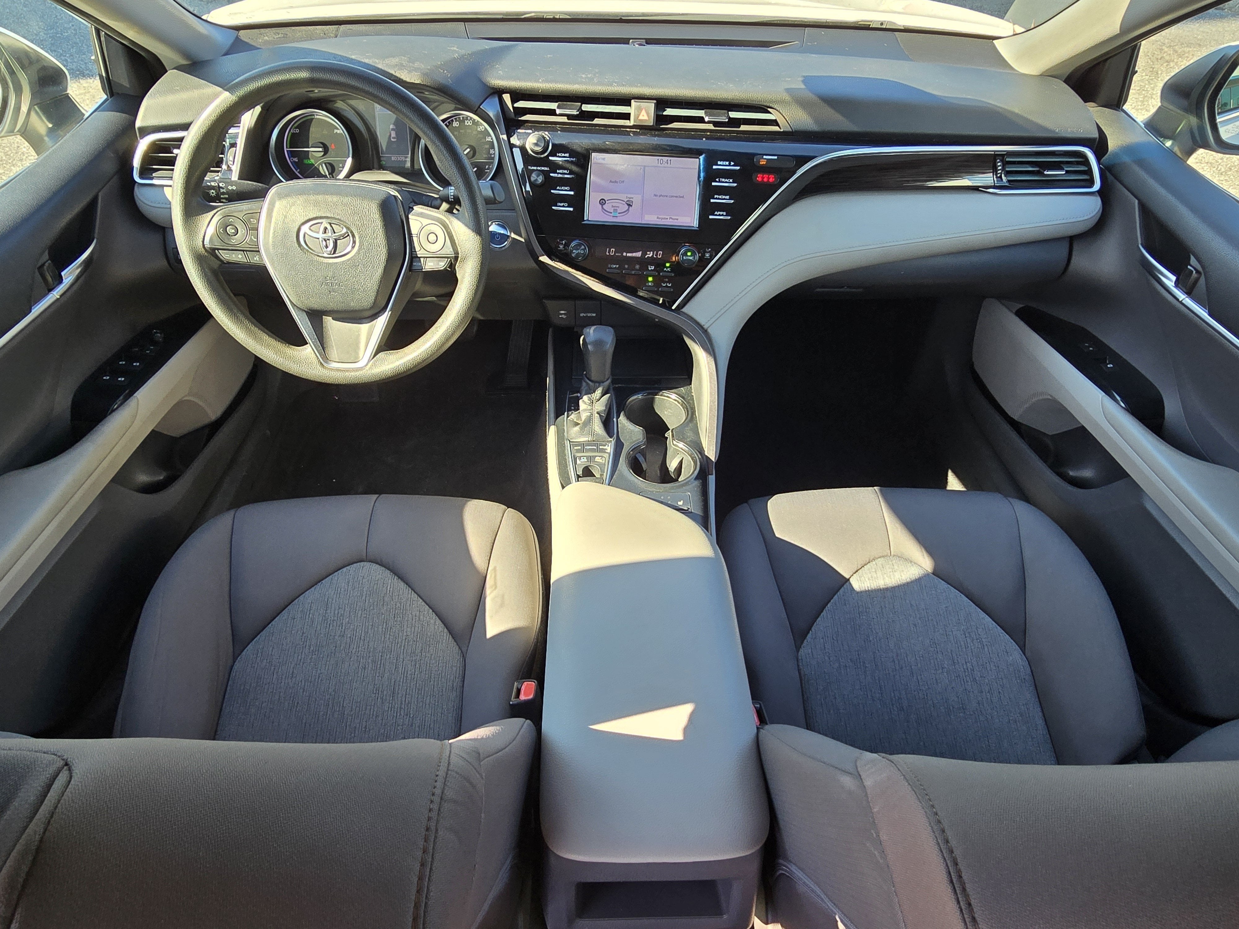 2018 Toyota Camry Hybrid LE
