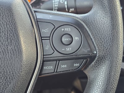 2018 Toyota Camry Hybrid LE