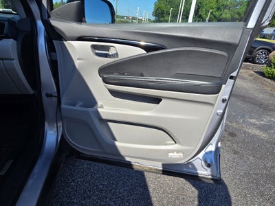 2021 Honda Pilot 2WD Touring 7 Passenger