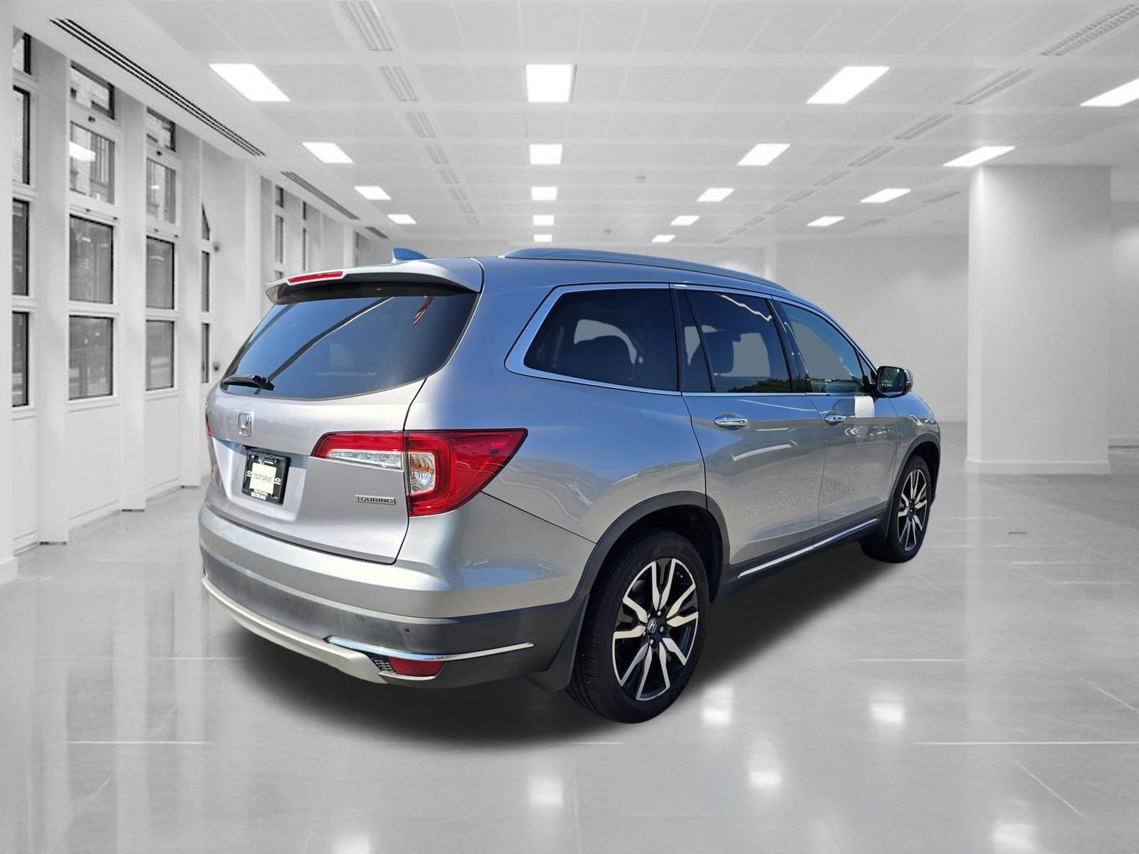 2021 Honda Pilot 2WD Touring 7 Passenger