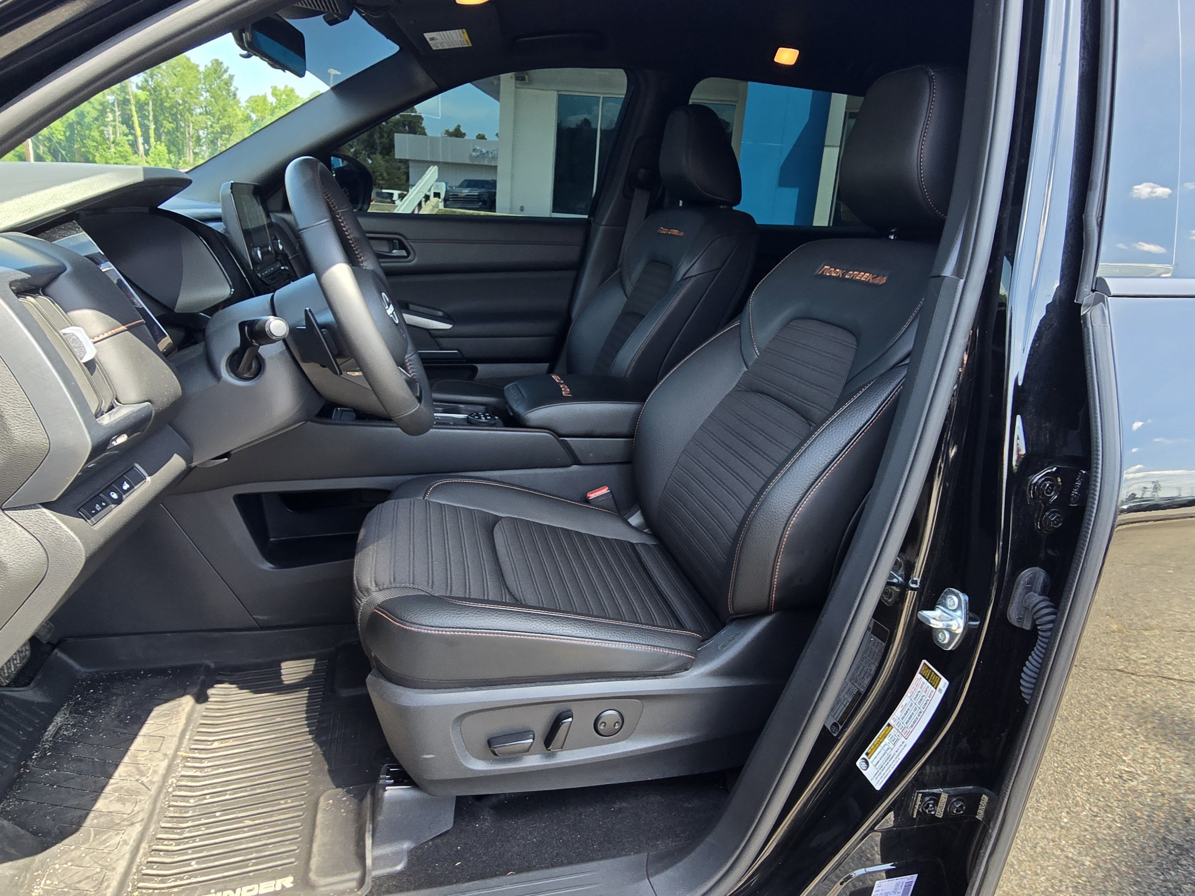 2025 Nissan Pathfinder Rock Creek 4WD