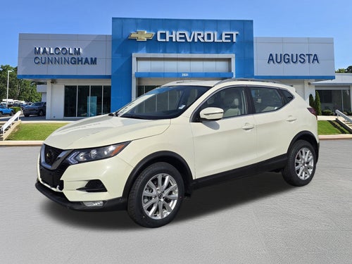2022 Nissan Rogue Sport SV