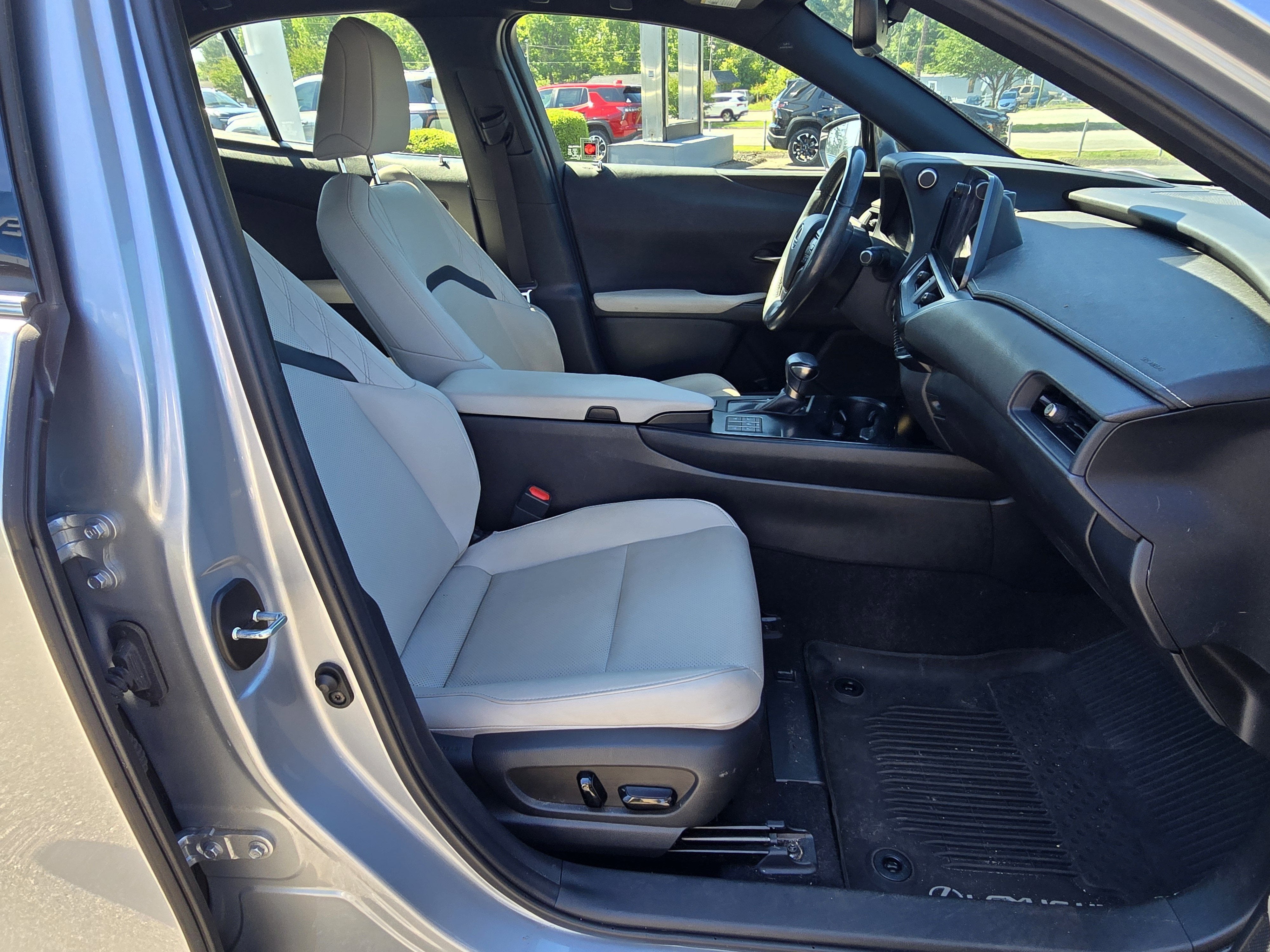 2023 Lexus UX UX 250h Premium