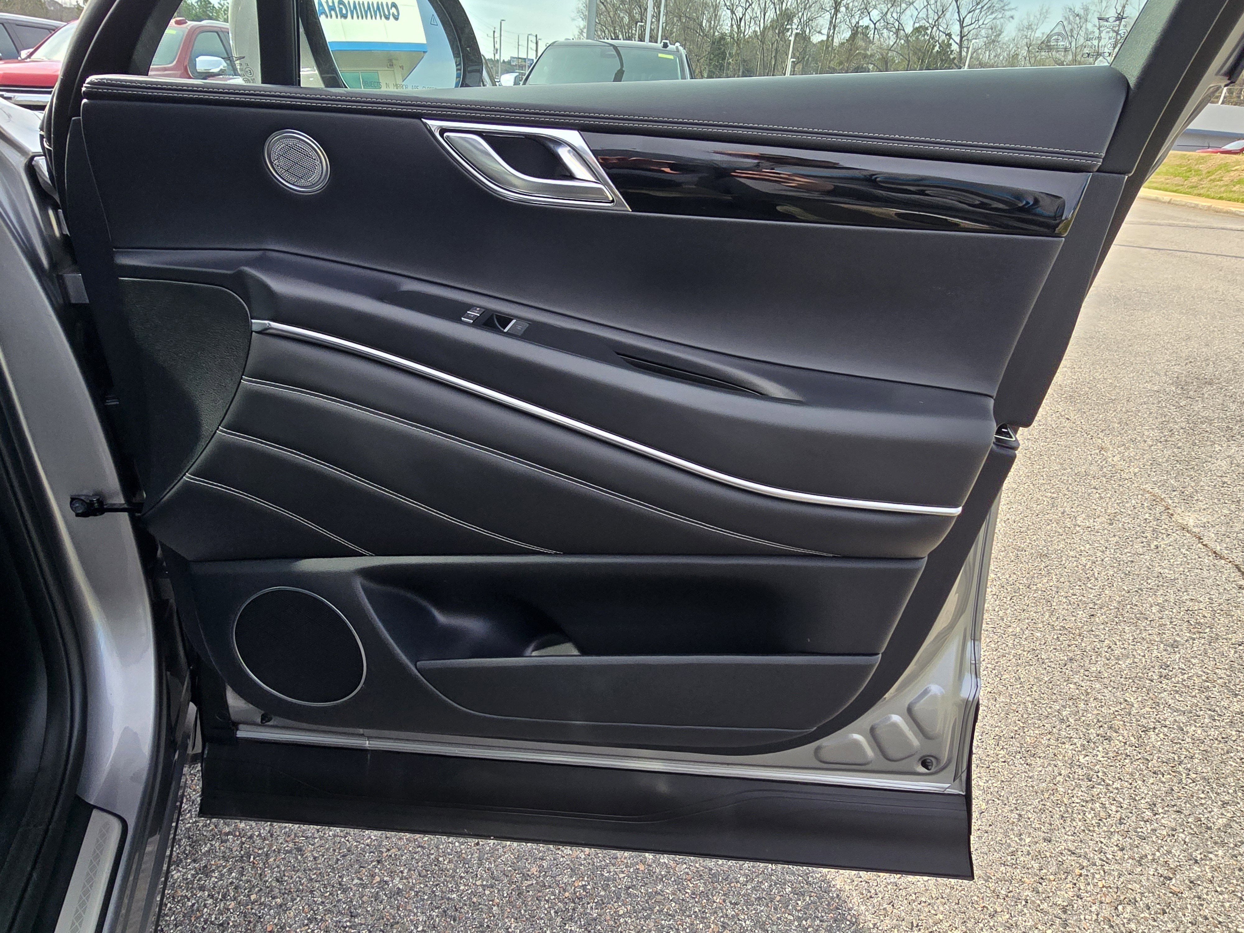 2025 Genesis GV80 Standard