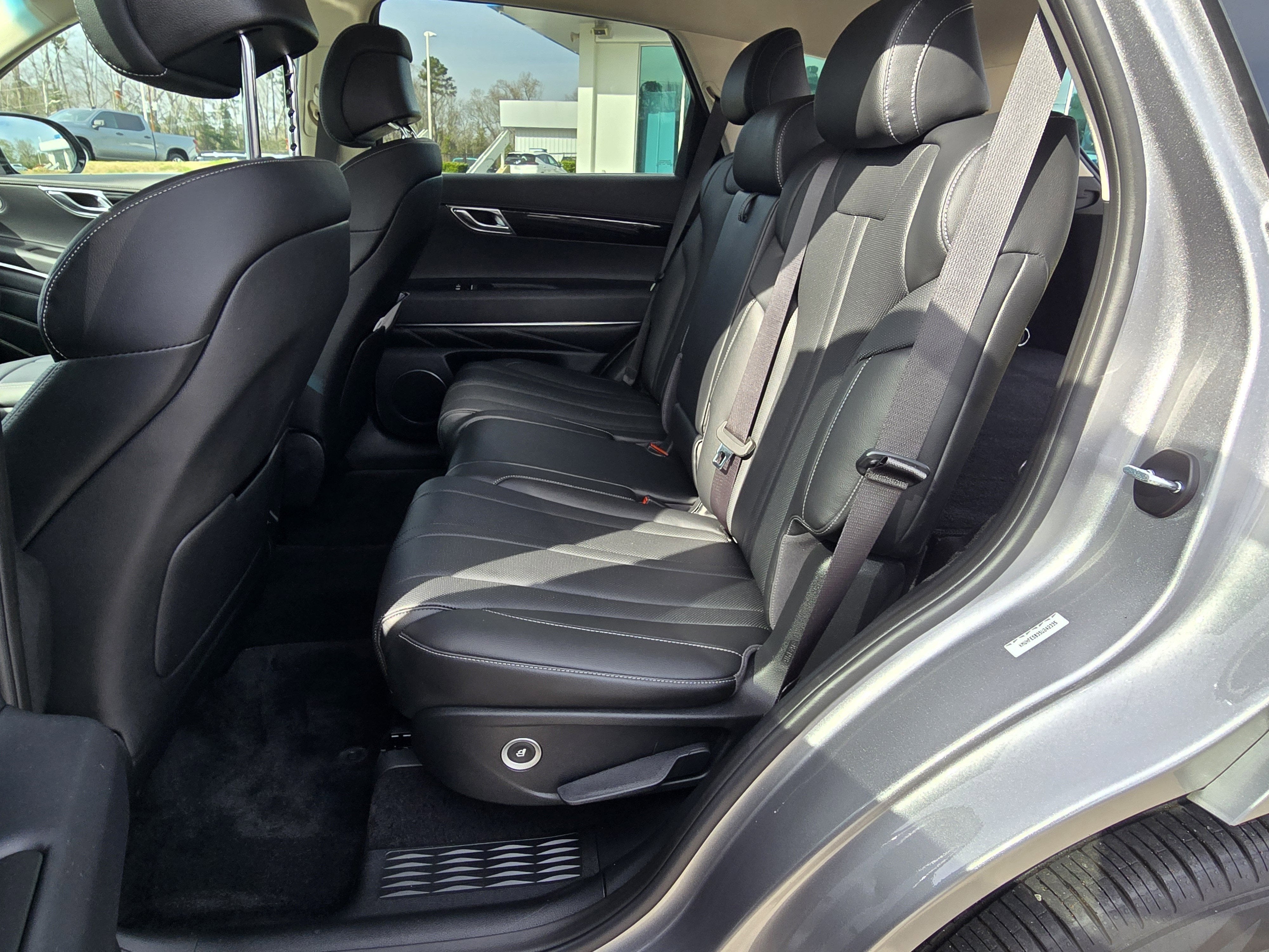 2025 Genesis GV80 Standard