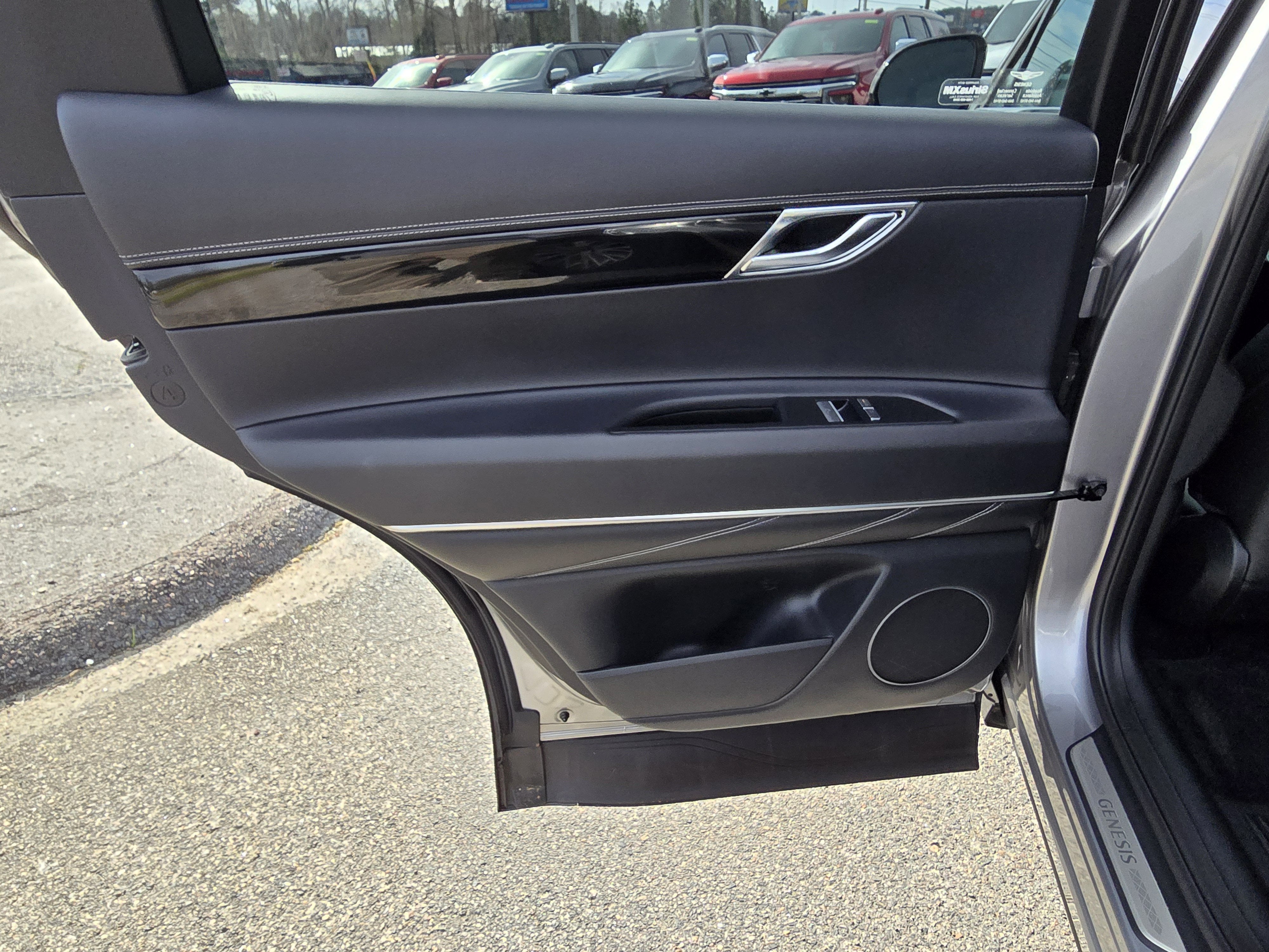 2025 Genesis GV80 Standard