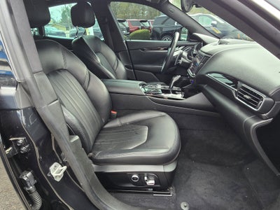 2023 Maserati Levante Modena