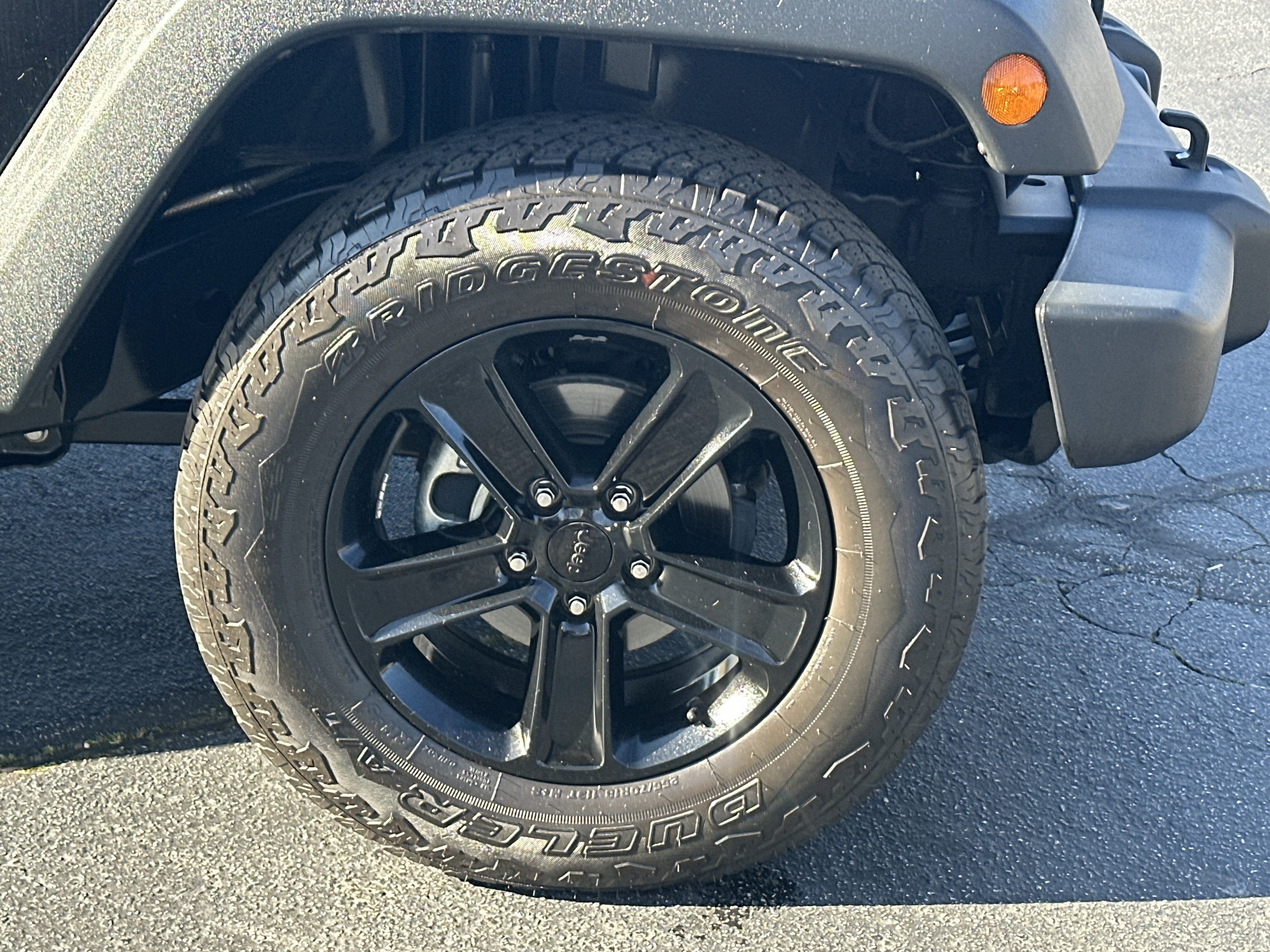 2016 Jeep Wrangler Sport