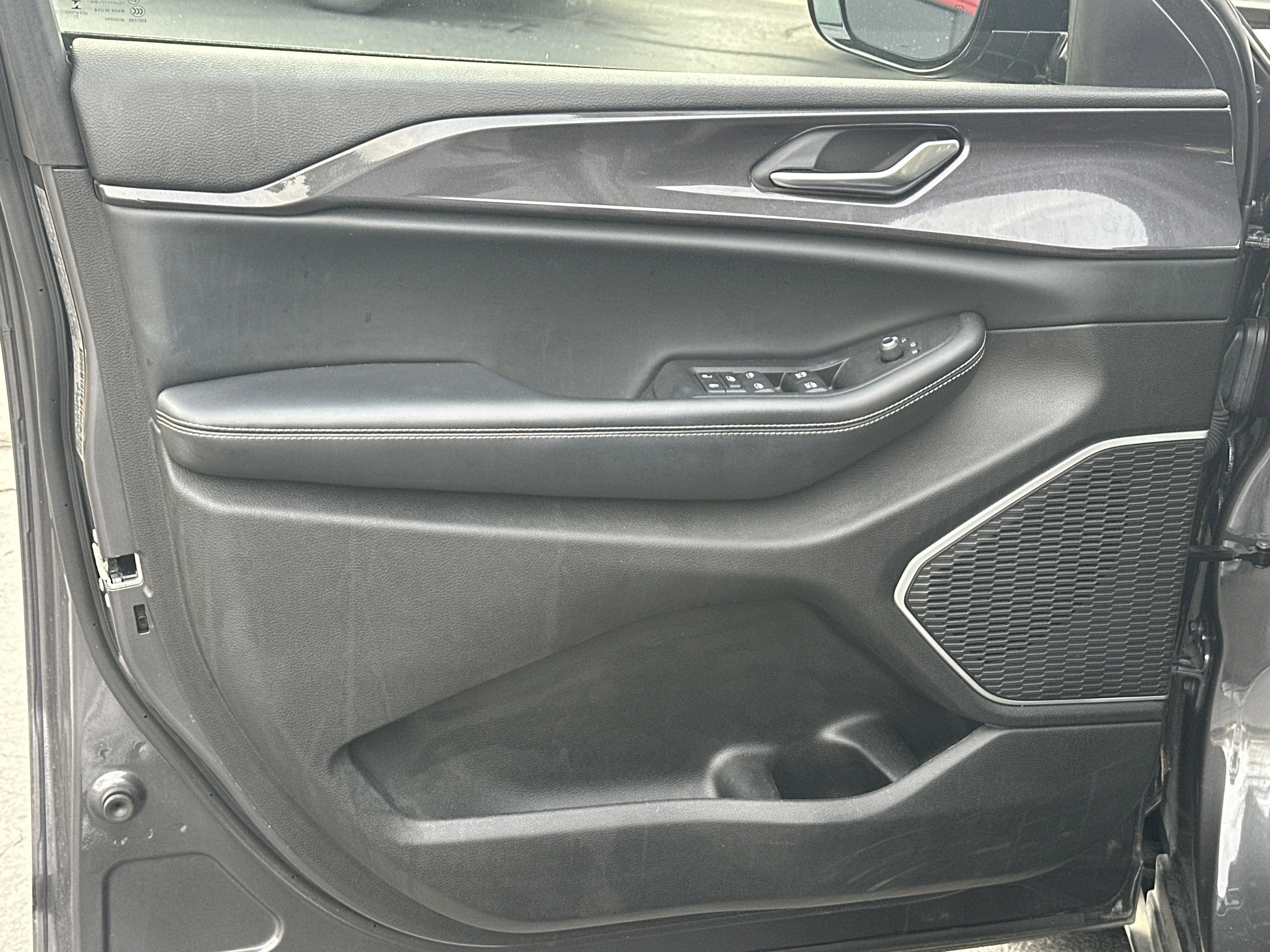 2021 Jeep Grand Cherokee L Altitude 4x2