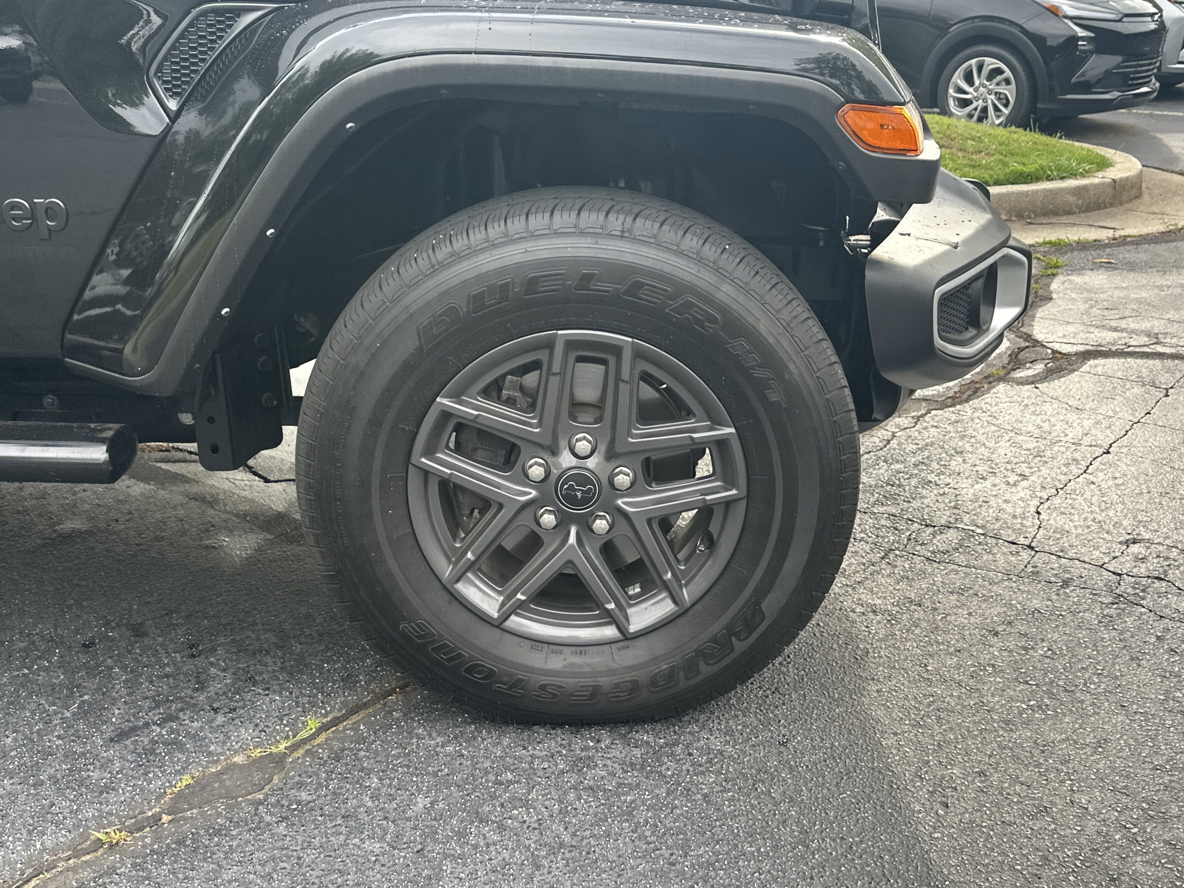 2024 Jeep Gladiator Sport S
