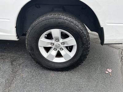 2020 RAM 1500 Classic SLT Crew Cab 4x2 6'4" Box