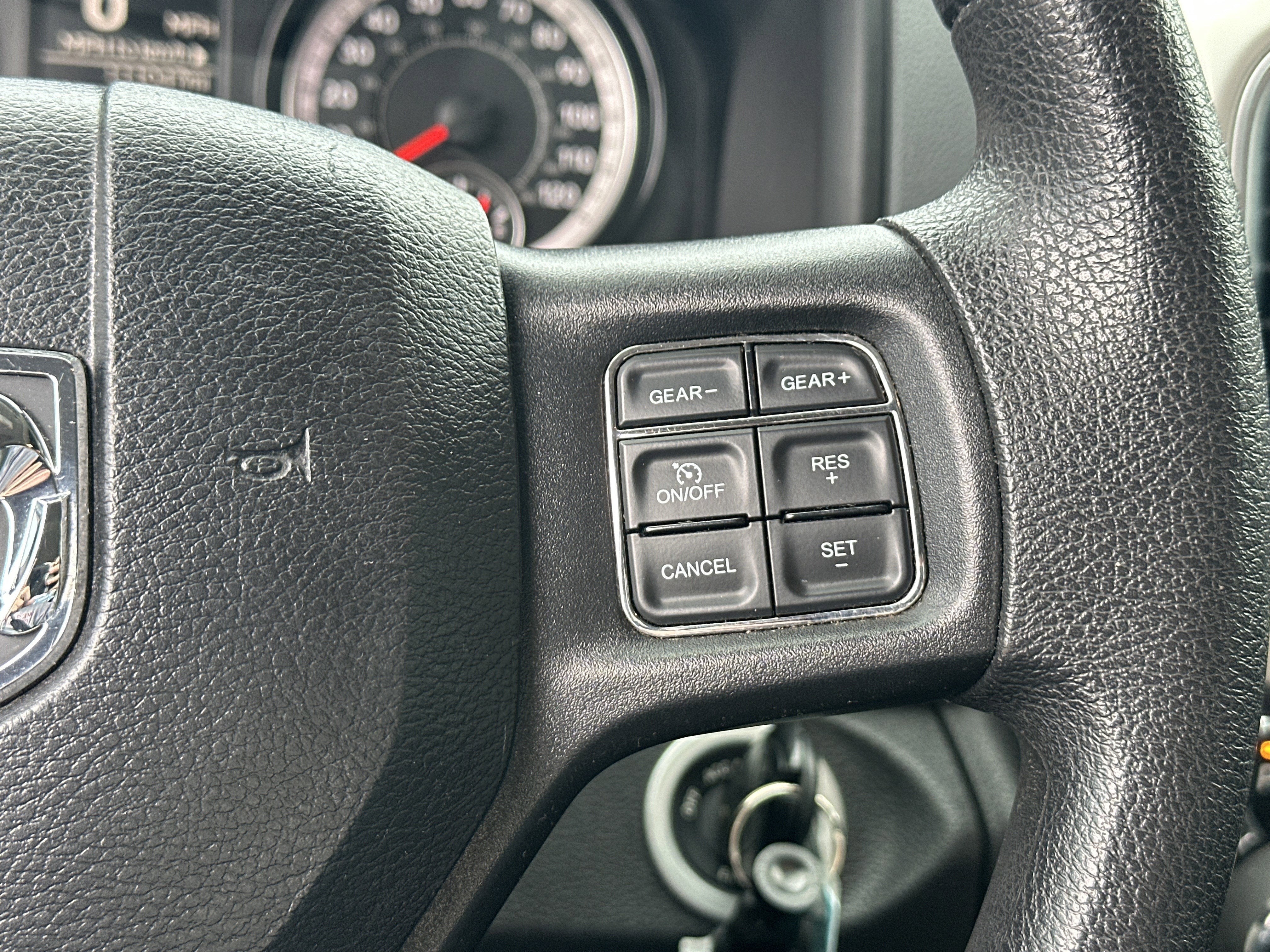 2020 RAM 1500 Classic SLT Crew Cab 4x2 6'4" Box