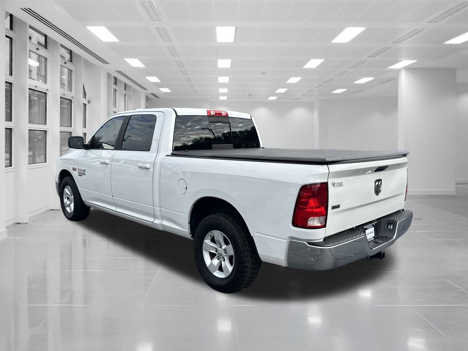 2020 RAM 1500 Classic SLT Crew Cab 4x2 6'4" Box