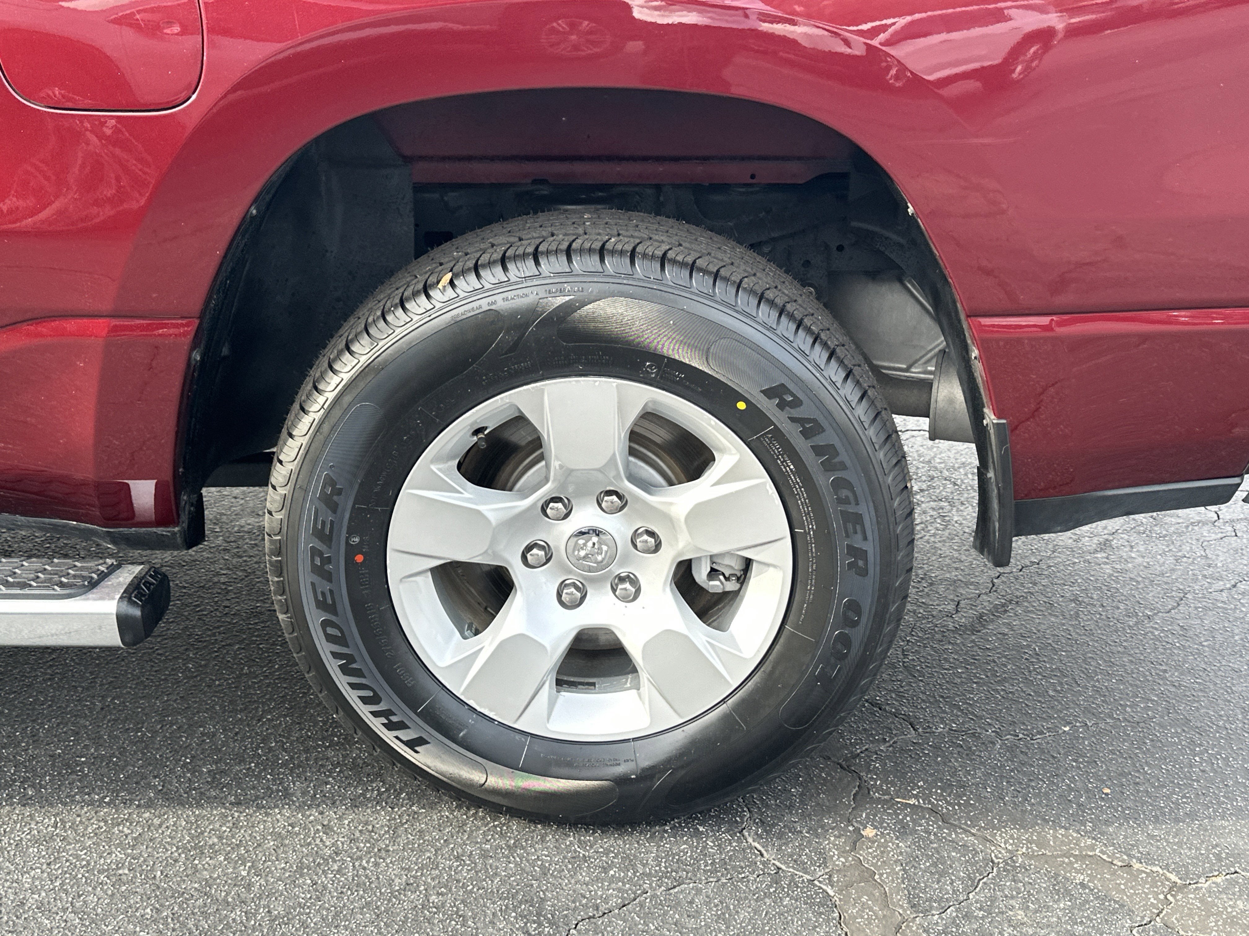 2022 RAM 1500 Big Horn Crew Cab 4x2 5'7" Box