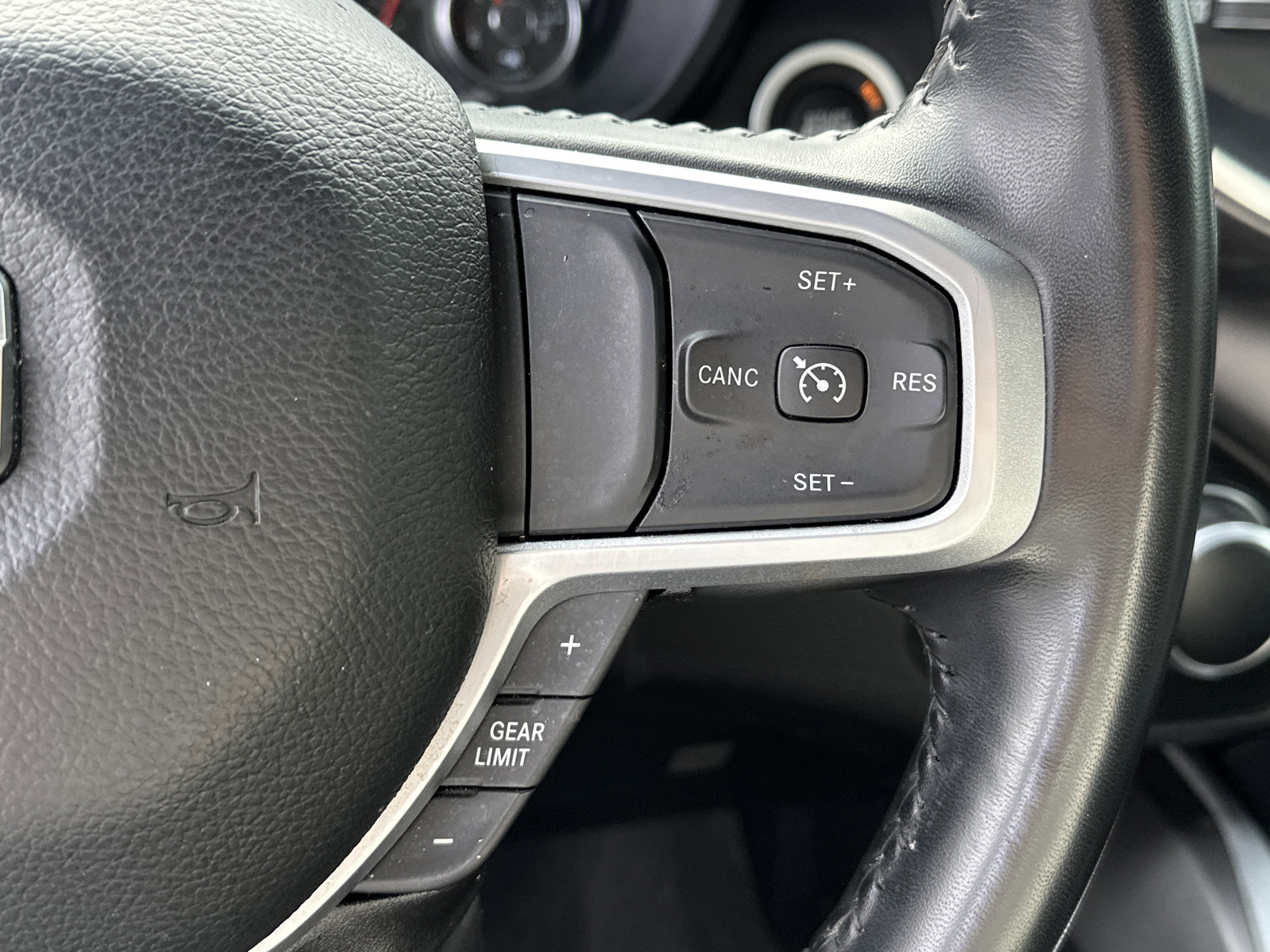 2022 RAM 1500 Big Horn Crew Cab 4x2 5'7" Box