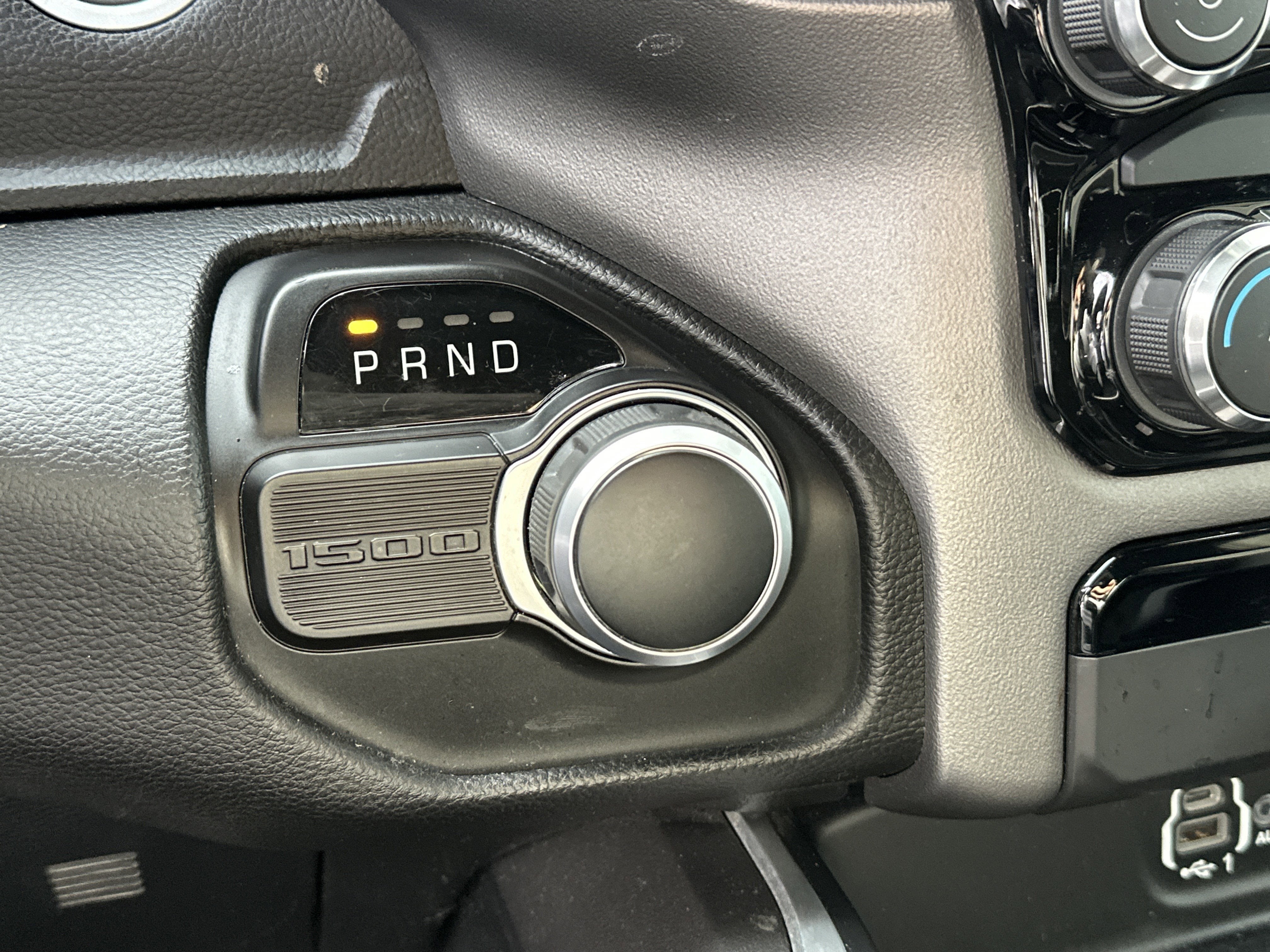 2022 RAM 1500 Big Horn Crew Cab 4x2 5'7" Box